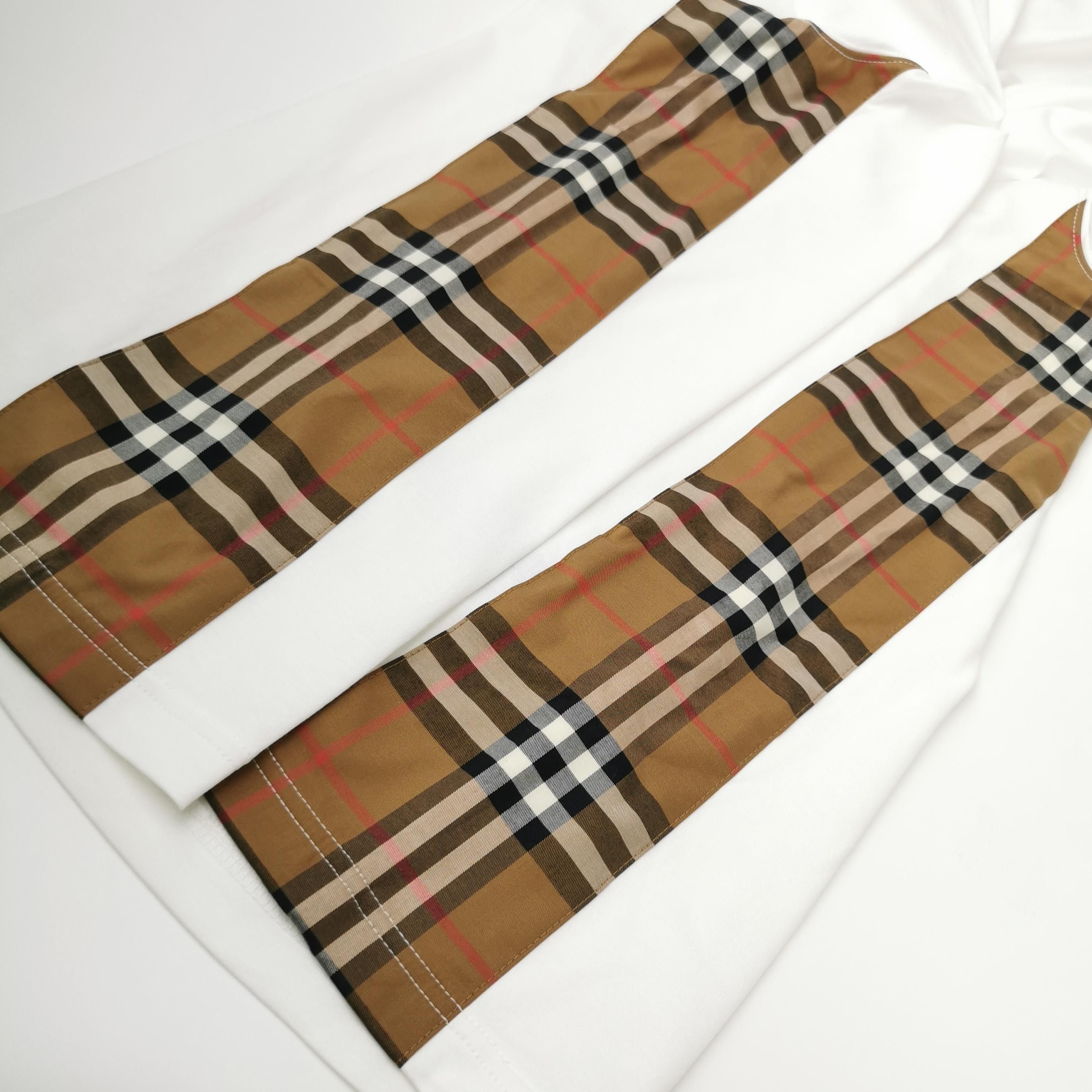 Burberry Burberry Women m Short Sleeve Shirts Size M / US 6-8 / IT 42-44 - 3 Thumbnail