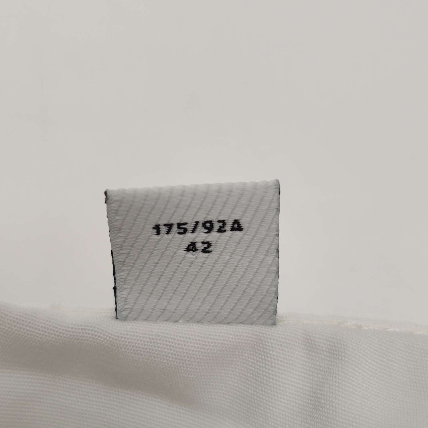 Burberry Burberry Women l Button Ups Size L / US 10 / IT 46 - 7 Thumbnail
