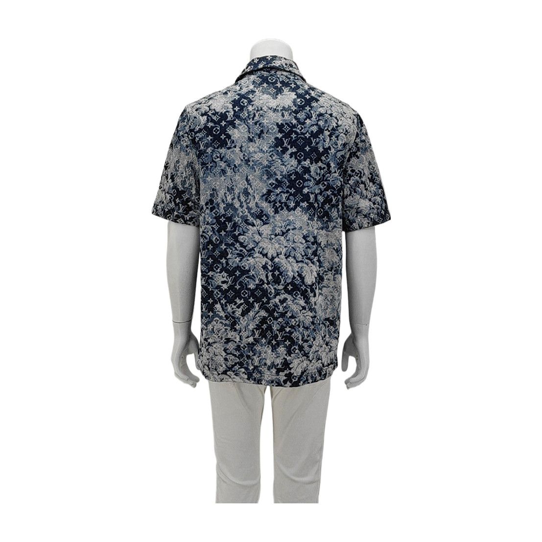 Louis Vuitton Louis Vuitton Monogram Tapestry Short Sleeve Shirt M Size US M / EU 48-50 / 2 - 2 Thumbnail