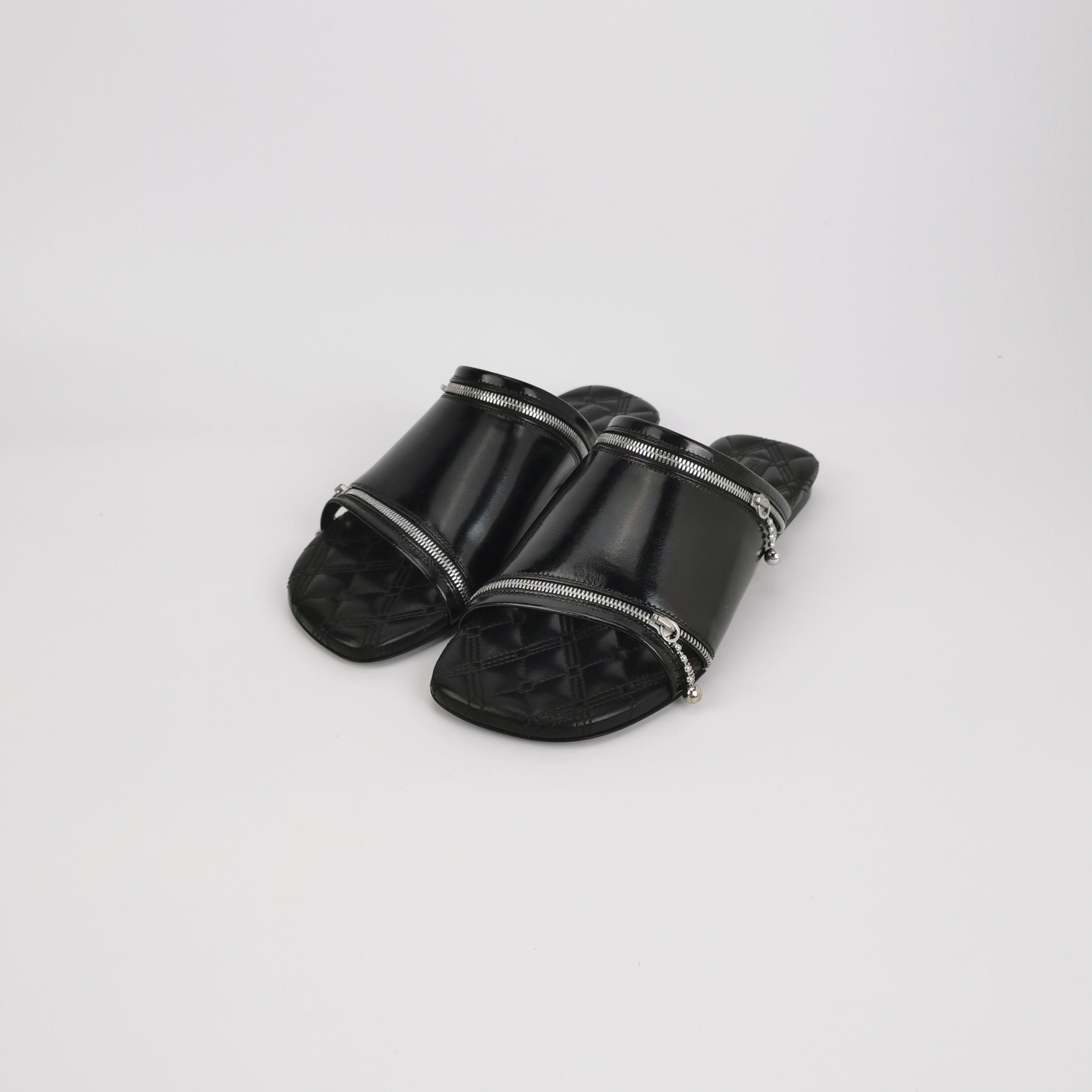 Burberry Burberry Women 8 Sandals Size US 8 / IT 38 - 2 Thumbnail
