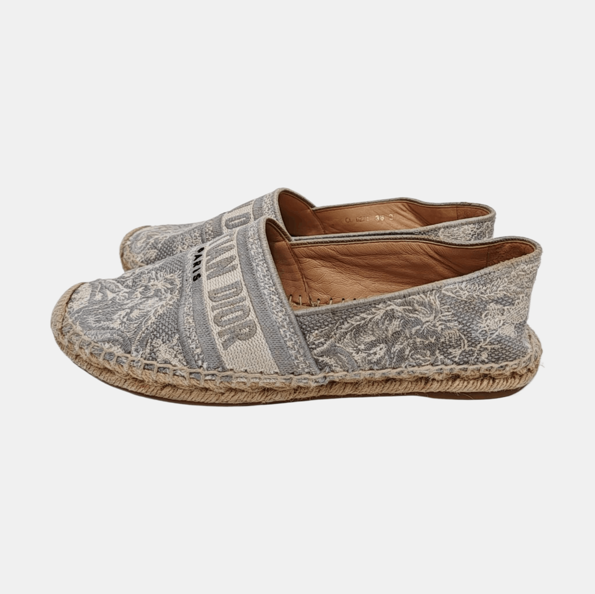 Dior Dior Toile de Jouy Embroidered Espadrilles 38 Size US 5.5 / EU 38 - 6 Thumbnail