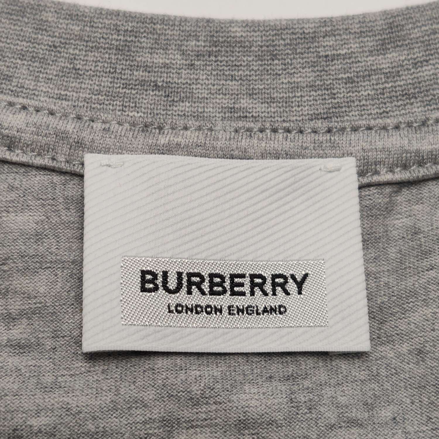 Burberry Burberry Women m Short Sleeve Shirts Size M / US 6-8 / IT 42-44 - 4 Thumbnail