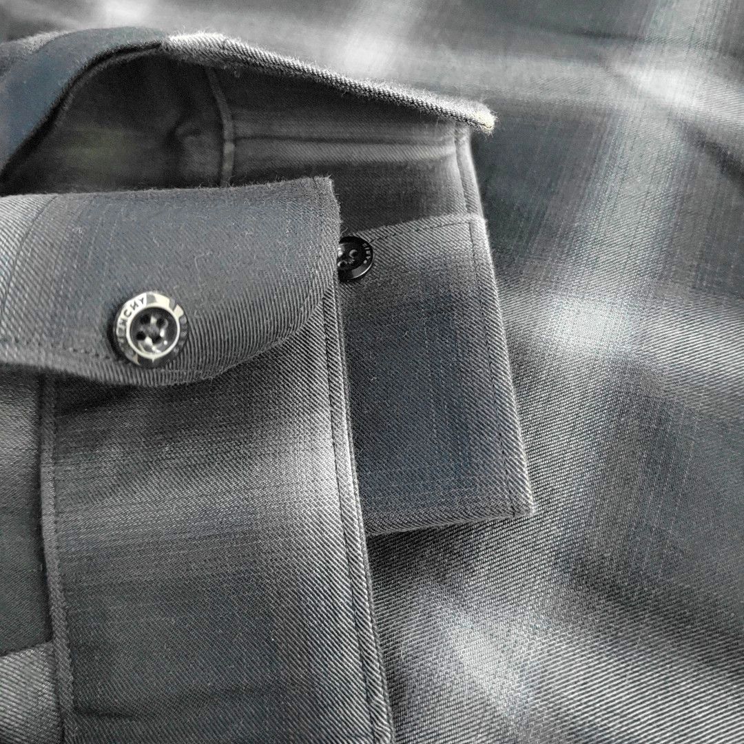 Givenchy Givenchy Plaid Zipper Detail Shirt S Size US S / EU 44-46 / 1 - 7 Thumbnail