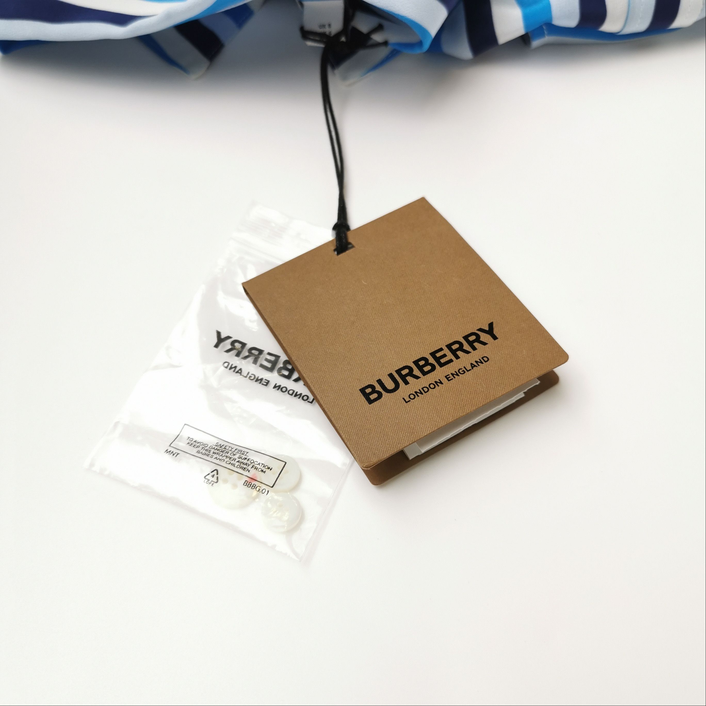 Burberry Burberry Women s Button Ups Size S / US 4 / IT 40 - 4 Thumbnail