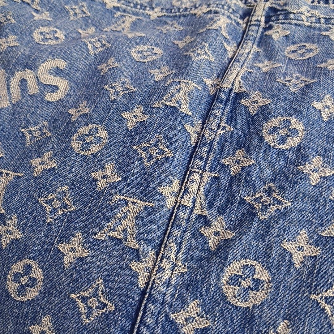 Louis Vuitton Louis Vuitton x Supreme Monogram Denim Jacket 50 Size US M / EU 48-50 / 2 - 9 Thumbnail