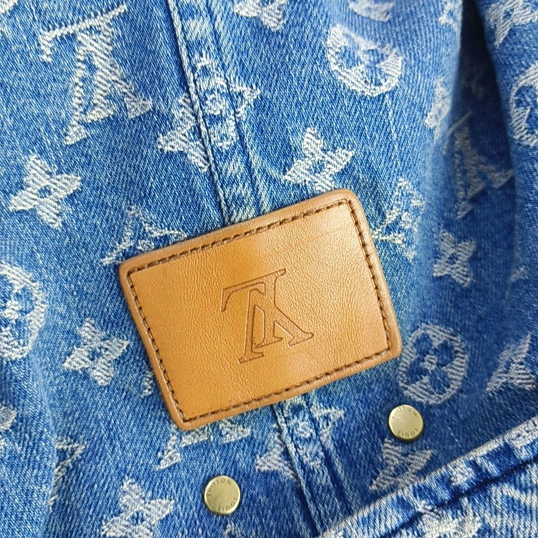Louis Vuitton Louis Vuitton x Supreme Monogram Denim Jacket 50 Size US M / EU 48-50 / 2 - 7 Thumbnail