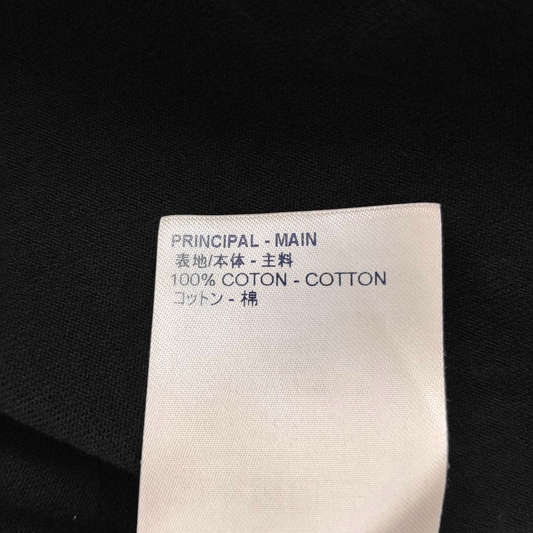 Louis Vuitton Louis Vuitton Graphic Logo T-Shirt Size US S Size US S / EU 44-46 / 1 - 3 Thumbnail