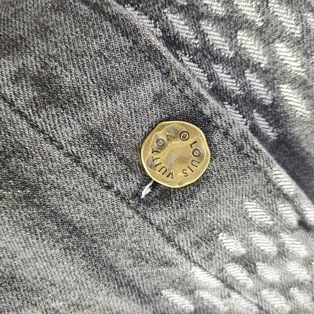 Louis Vuitton Louis Vuitton Monogram Giant Damier Denim Jacket 46 Size US S / EU 44-46 / 1 - 5 Thumbnail