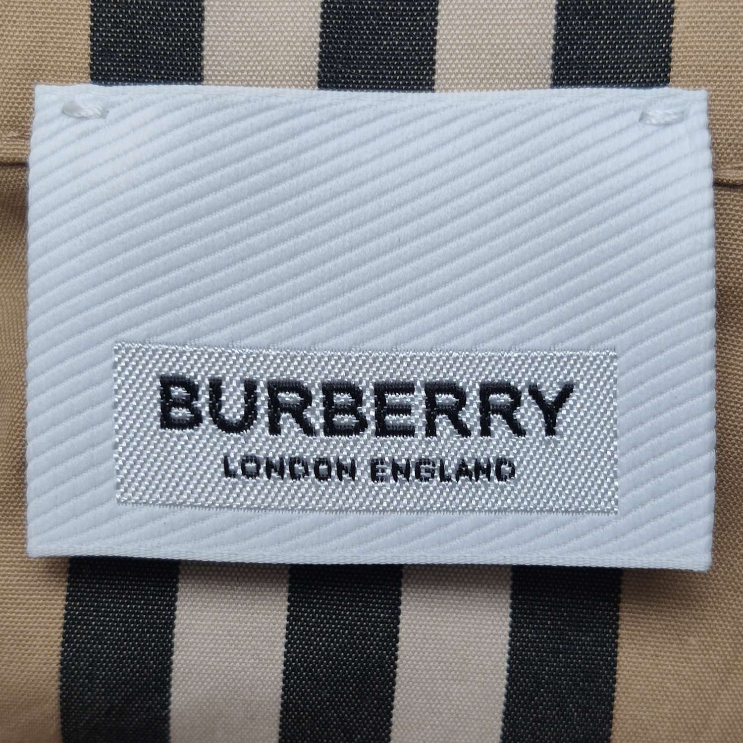 Burberry Burberry Women s Button Ups Size S / US 4 / IT 40 - 5 Thumbnail