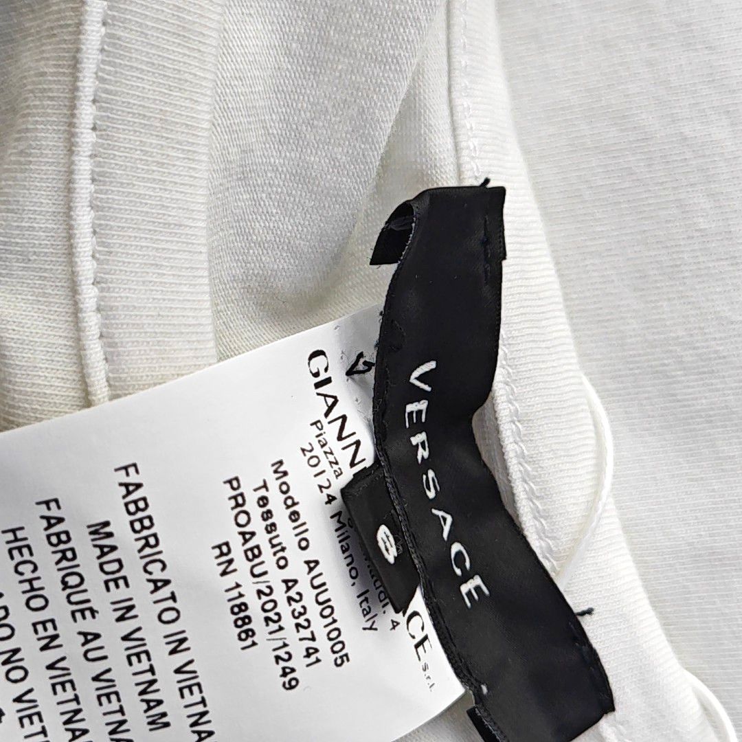 Versace Versace Medusa Logo Patch Cotton T-Shirt Size 6 Size US XXL / EU 58 / 5 - 5 Thumbnail