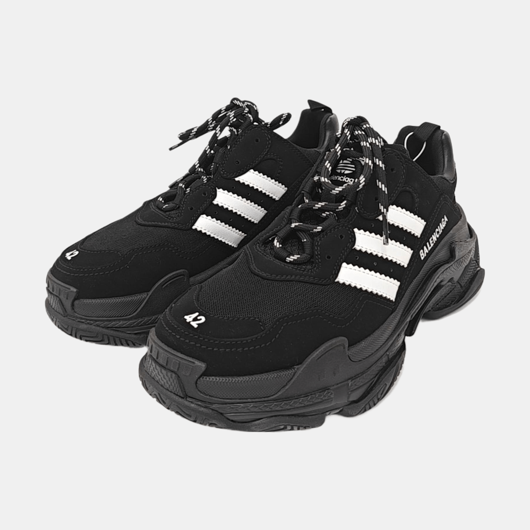 Balenciaga Balenciaga x Adidas Triple S Suede Sneakers 42 Size US 9 / EU 42 - 2 Thumbnail