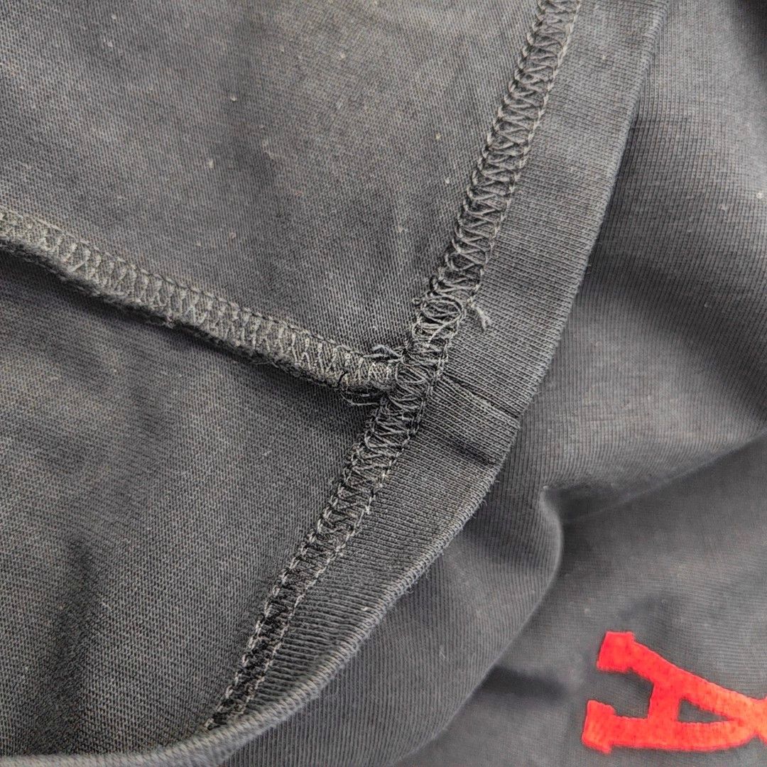 AMI AMI Red Heart Logo T-Shirt Black Size L Size US L / EU 52-54 / 3 - 5 Thumbnail
