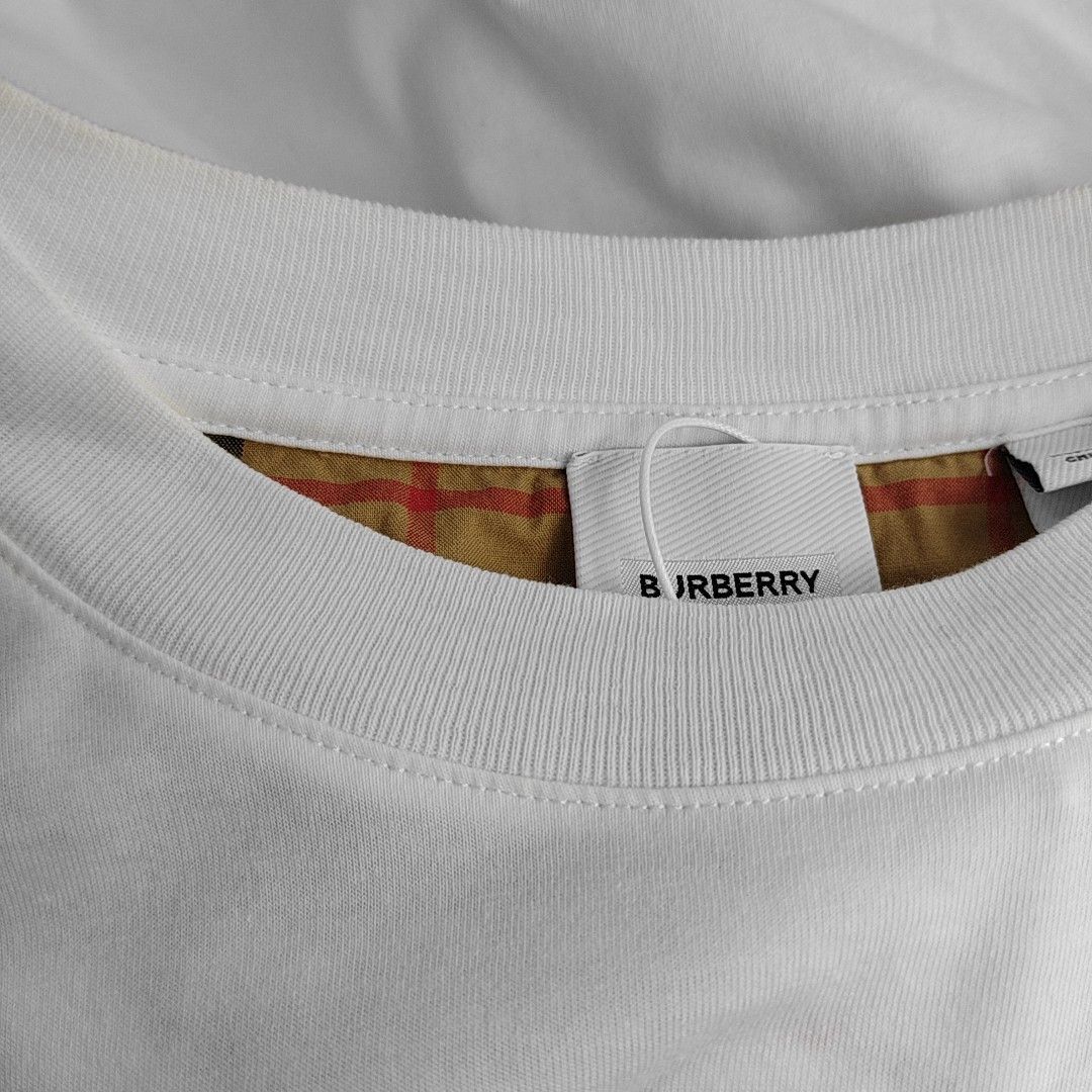 Burberry Burberry Check Sleeve T-Shirt White Size M Size US M / EU 48-50 / 2 - 5 Thumbnail