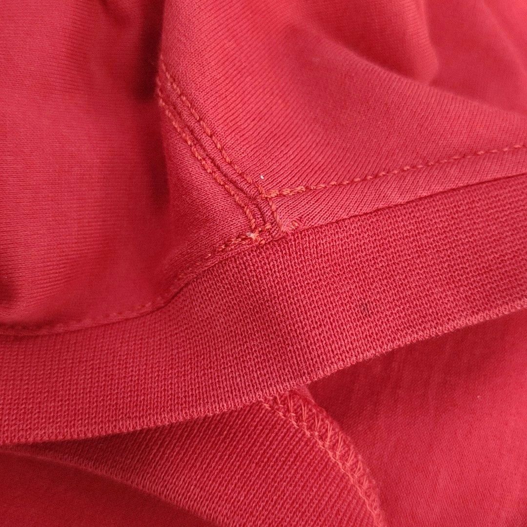 Burberry Burberry Graphic Print Red T-Shirt Size M Size US M / EU 48-50 / 2 - 5 Thumbnail