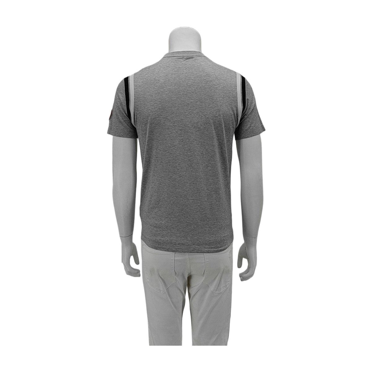 Louis Vuitton Louis Vuitton Gray Cotton V Patch T-Shirt Size XS Size US XS / EU 42 / 0 - 2 Thumbnail
