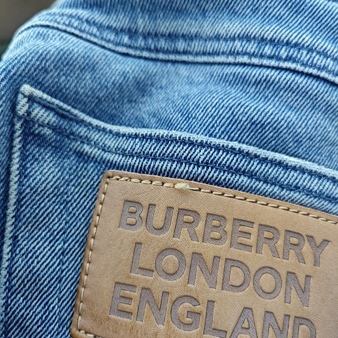 Burberry Burberry Patch Detail Denim Jeans W31 Size US 31 - 6 Thumbnail