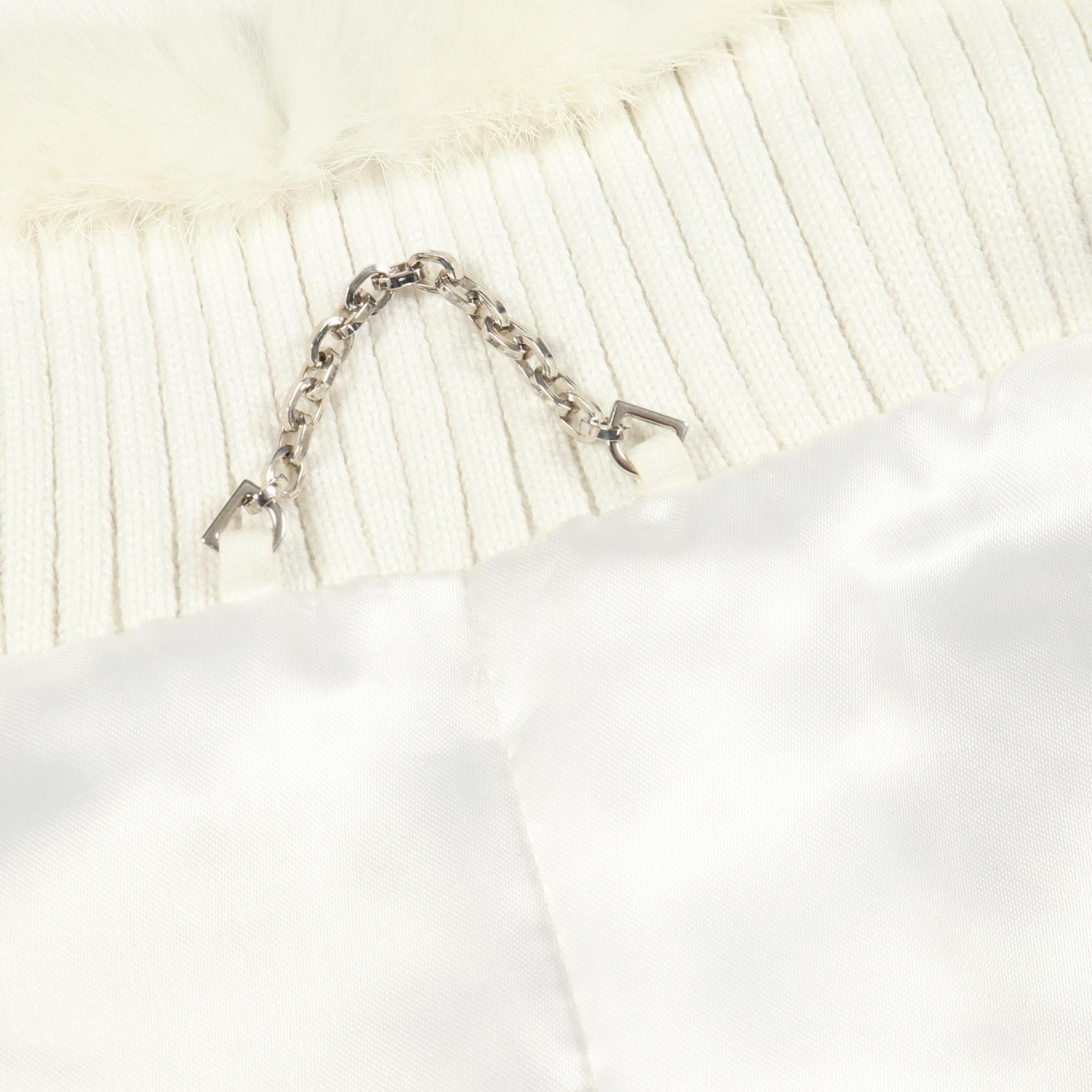 Louis Vuitton Louis Vuitton Louis Vuitton Monogram Mink Vest Fur Tops RM232M AI9 HPL12W DUTY FREE for USA Size ONE SIZE - 7 Thumbnail
