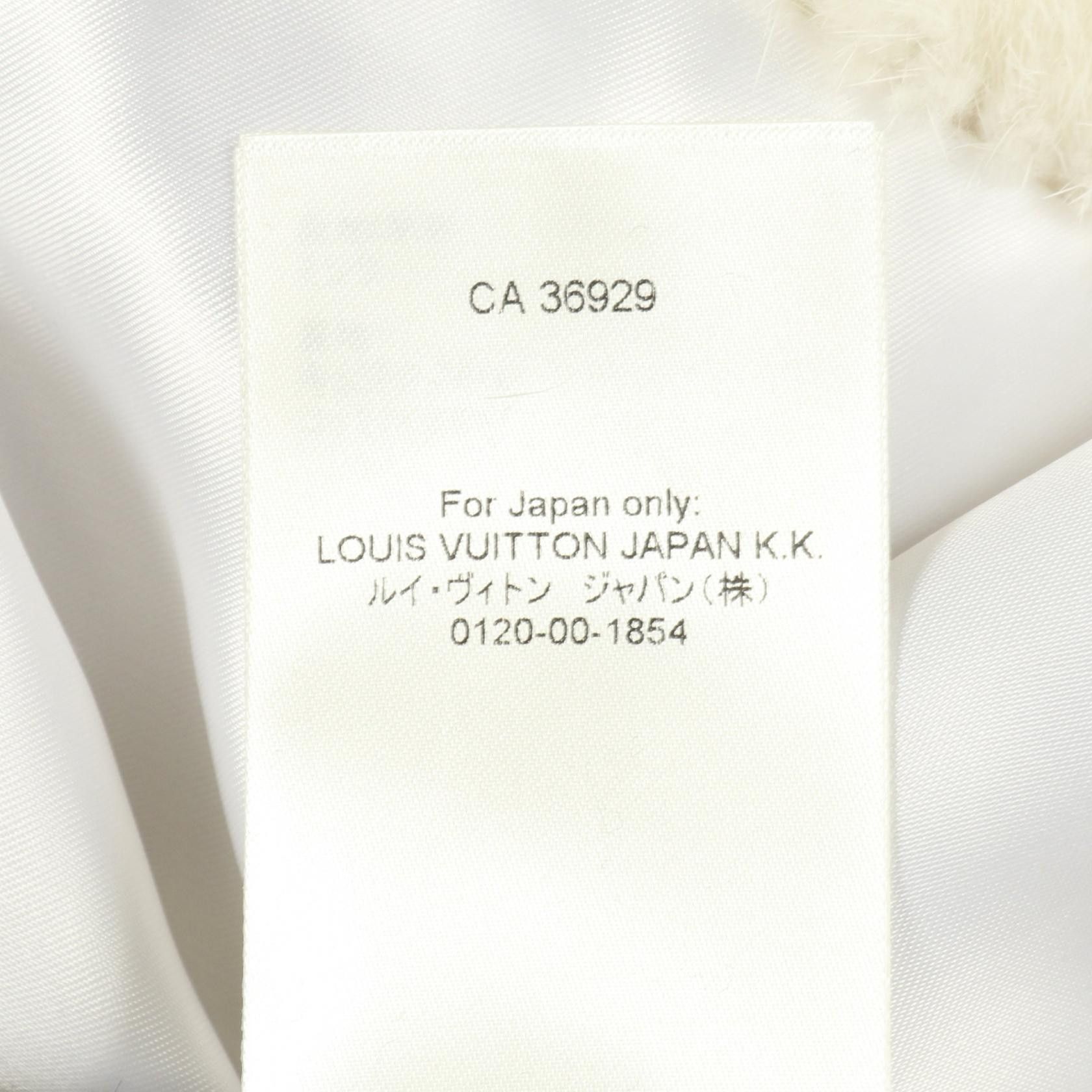 Louis Vuitton Louis Vuitton Louis Vuitton Monogram Mink Vest Fur Tops RM232M AI9 HPL12W DUTY FREE for USA Size ONE SIZE - 4 Thumbnail
