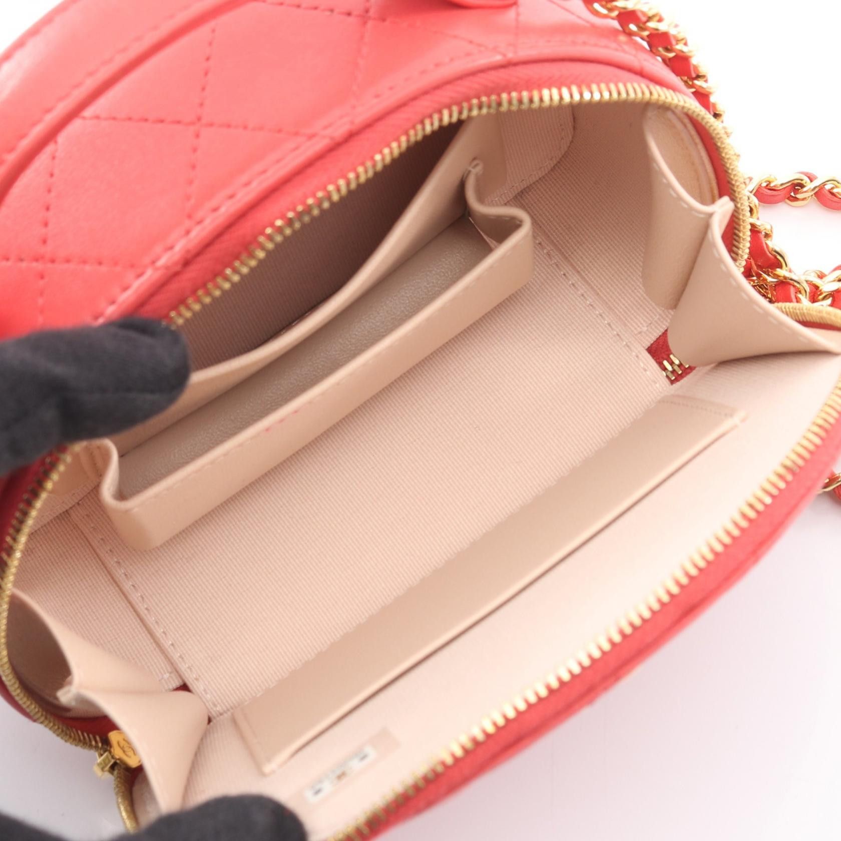 Chanel Chanel Chanel Matelasse Lambskin Shoulder Bag Leather Shoulder Bag AP3088 DUTY FREE for USA Size ONE SIZE - 3 Thumbnail