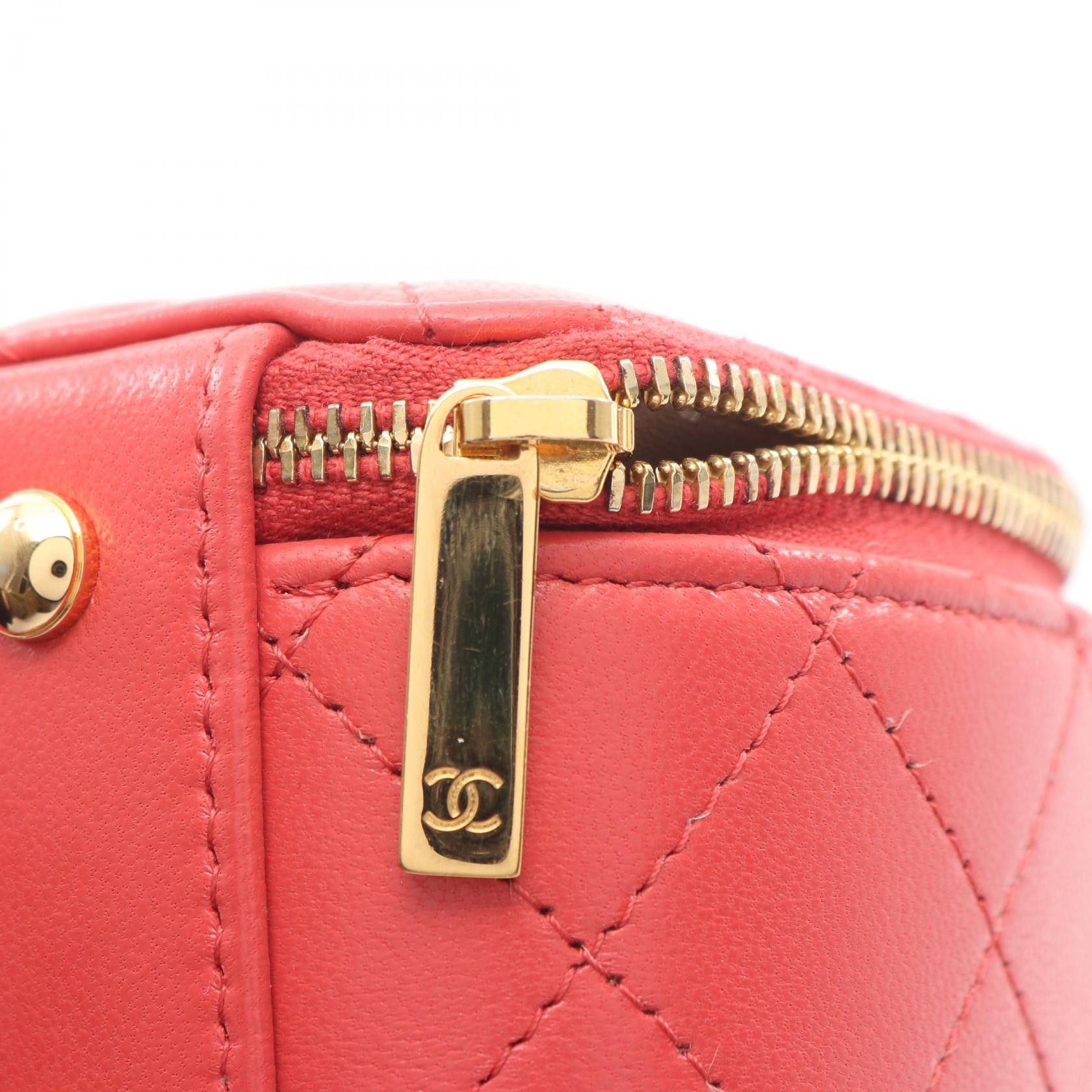 Chanel Chanel Chanel Matelasse Lambskin Shoulder Bag Leather Shoulder Bag AP3088 DUTY FREE for USA Size ONE SIZE - 7 Thumbnail