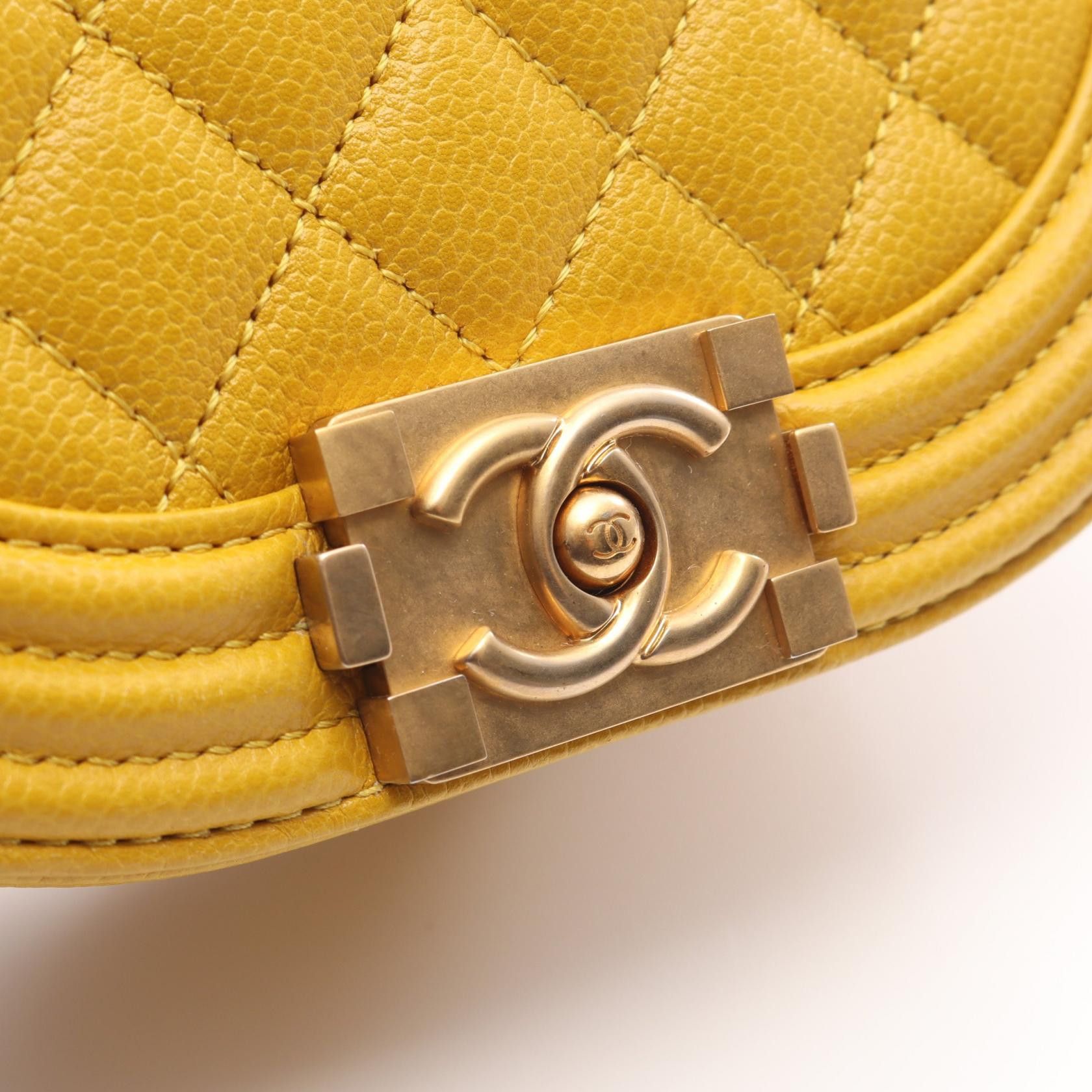 Chanel Chanel Chanel Boy Chanel Small Caviar Skin Shoulder Bag Leather Shoulder Bag AS3350 DUTY FREE for USA Size ONE SIZE - 6 Thumbnail