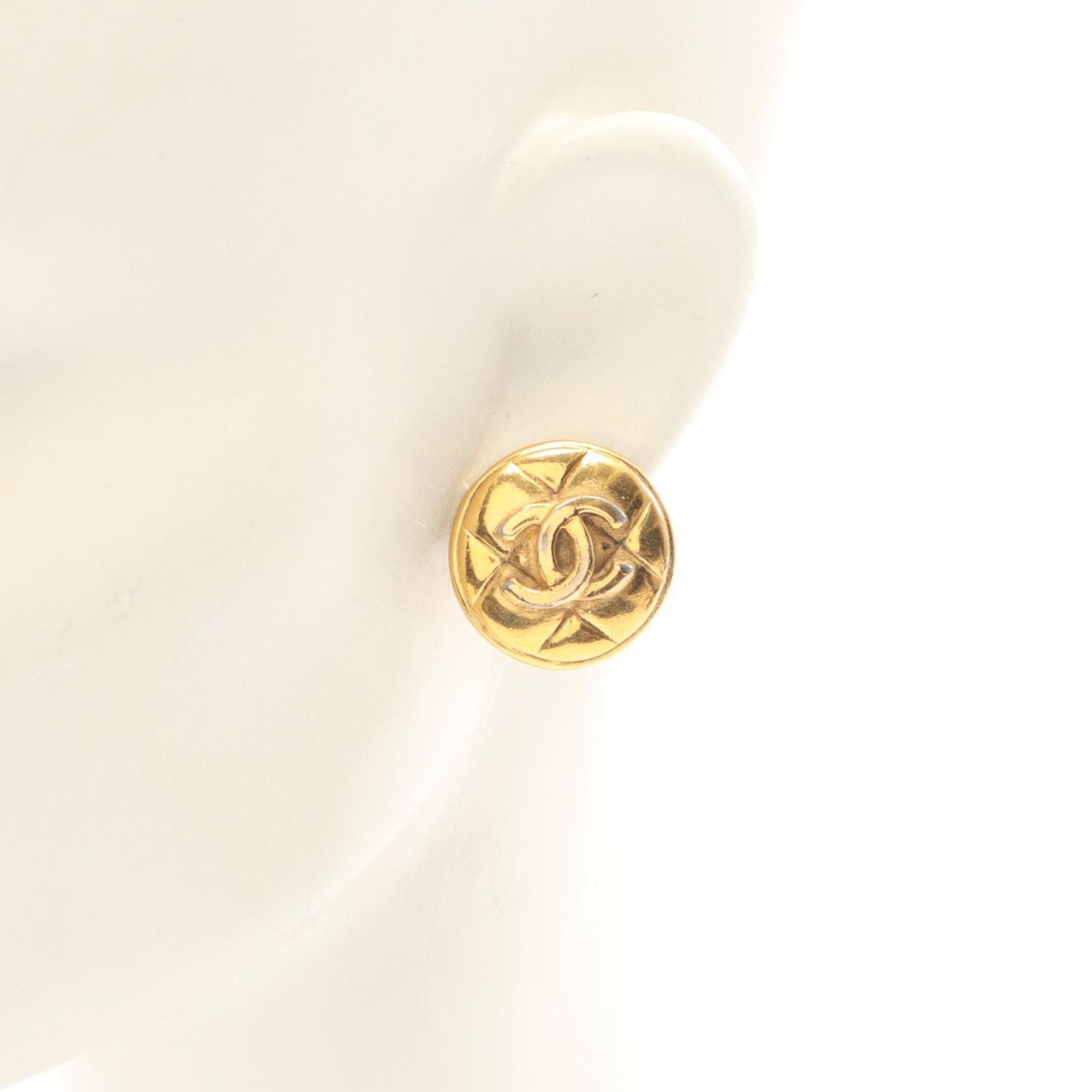 Chanel Chanel Chanel Coco Mark Matelasse Earrings Metal Earrings DUTY FREE for USA Size ONE SIZE - 4 Thumbnail