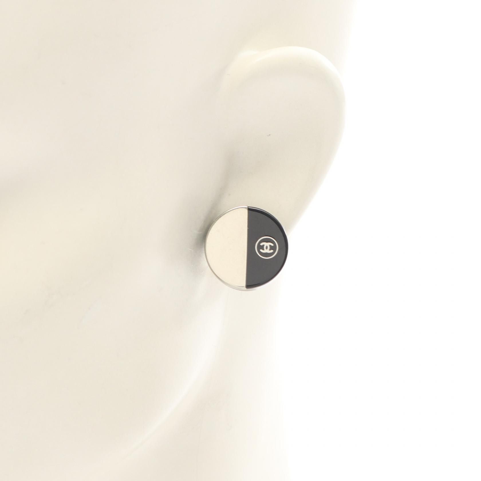 Chanel Chanel Chanel Coco Mark Earrings Metal Earrings DUTY FREE for USA Size ONE SIZE - 4 Thumbnail