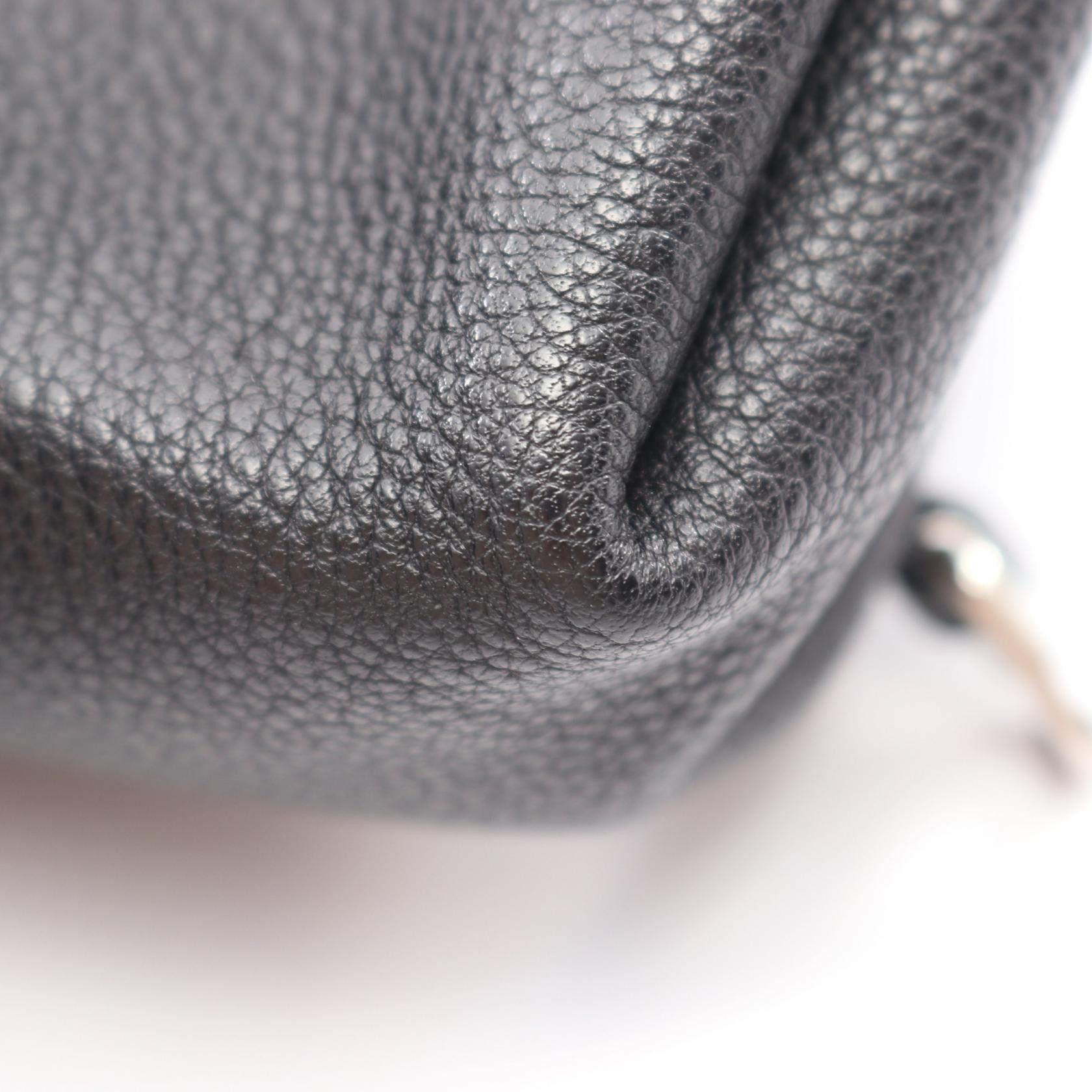 Hermes Hermes Hermes Vespa Calfskin Coin Purse Leather Vanity Bag Stamp E (2001) DUTY FREE for USA Size ONE SIZE - 5 Thumbnail