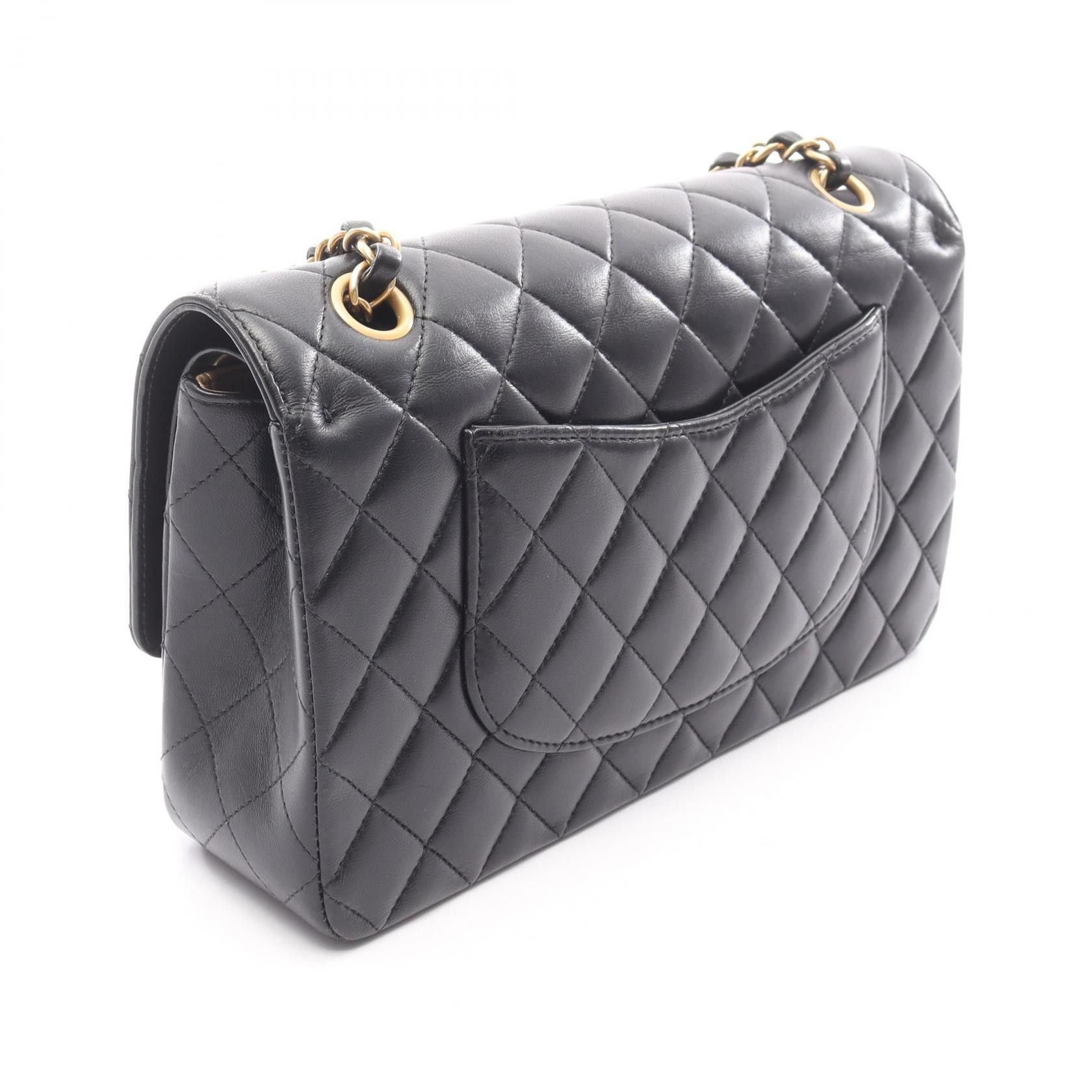 Chanel Chanel Chanel Matelasse Lambskin Shoulder Bag Leather Shoulder Bag A01112 DUTY FREE for USA Size ONE SIZE - 2 Thumbnail