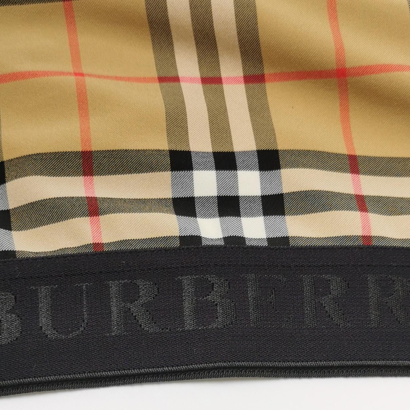 Burberry Burberry Women m Tank Tops Size M / US 6-8 / IT 42-44 - 3 Thumbnail