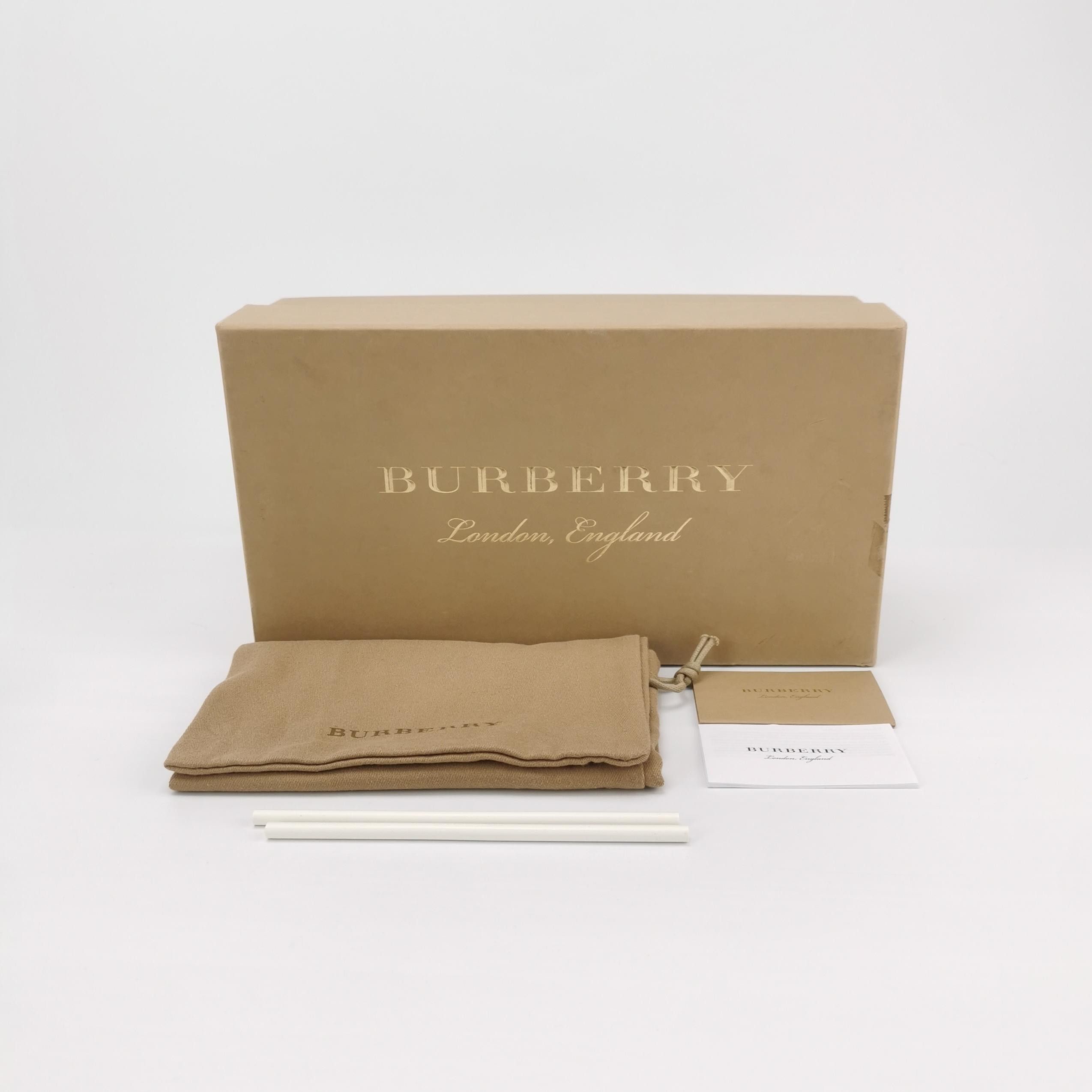 Burberry Burberry Women 6 Lowtop Sneakers Size US 6 / IT 36 - 6 Thumbnail