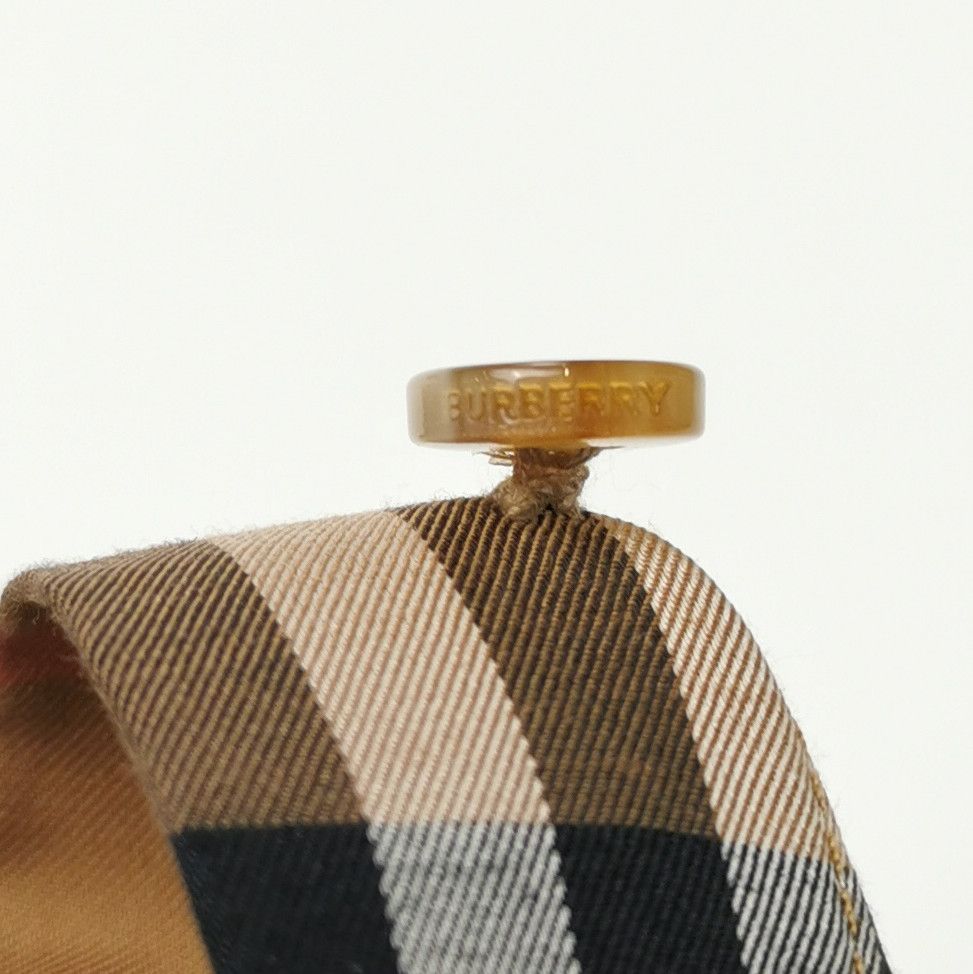 Burberry Burberry Women m Button Ups Size M / US 6-8 / IT 42-44 - 3 Thumbnail