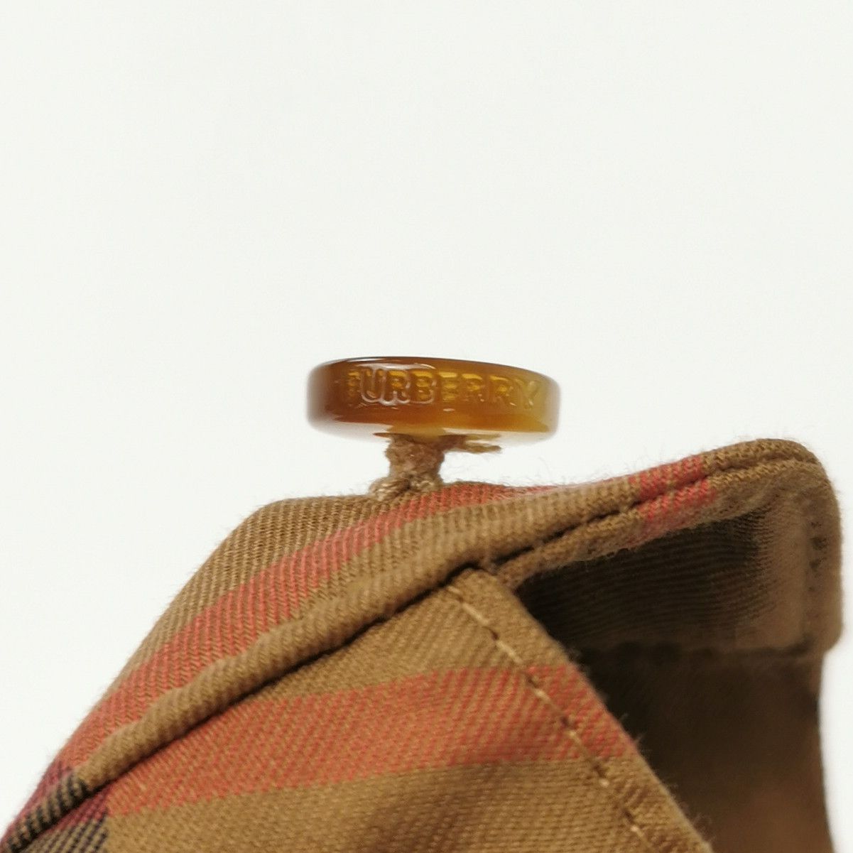 Burberry Burberry Women m Button Ups Size M / US 6-8 / IT 42-44 - 3 Thumbnail