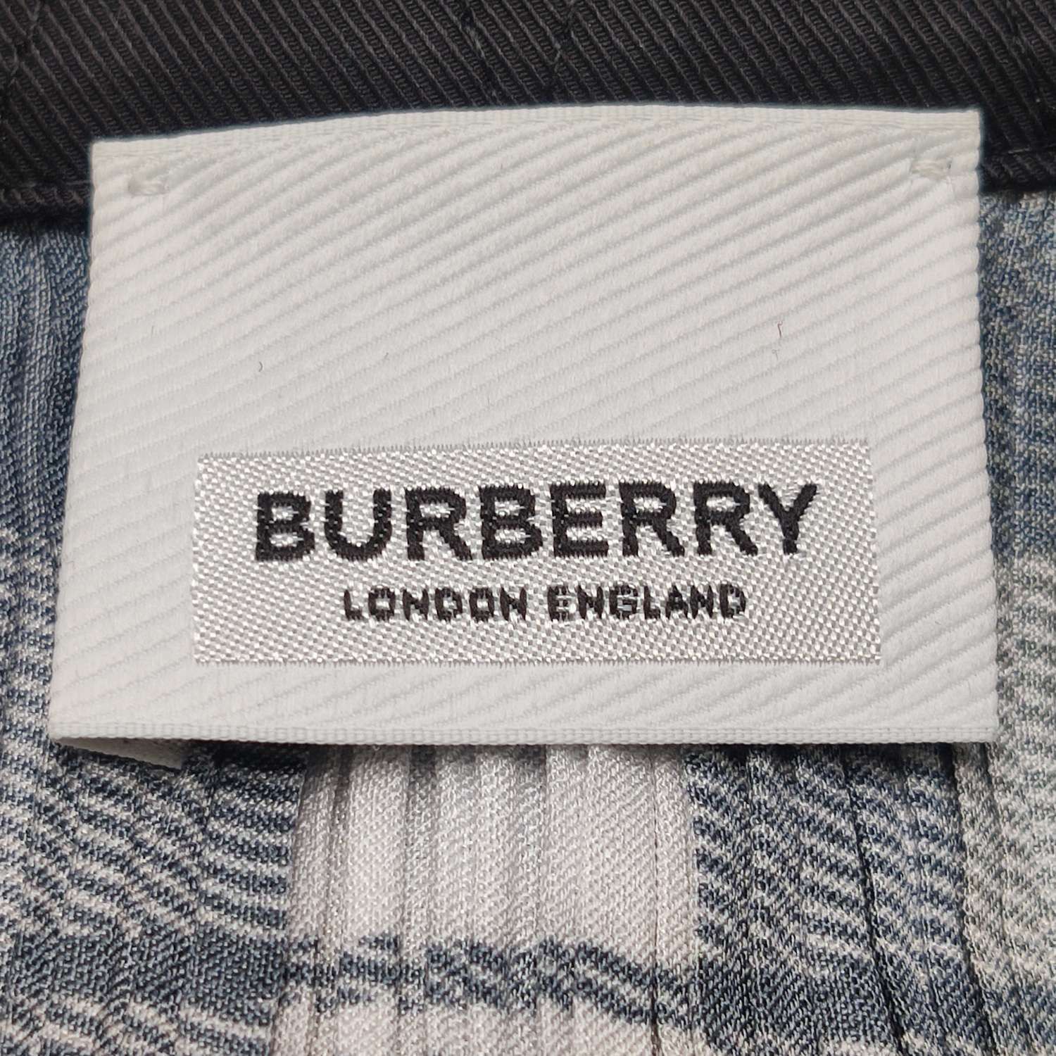 Burberry Burberry Women s Button Ups Size S / US 4 / IT 40 - 5 Thumbnail