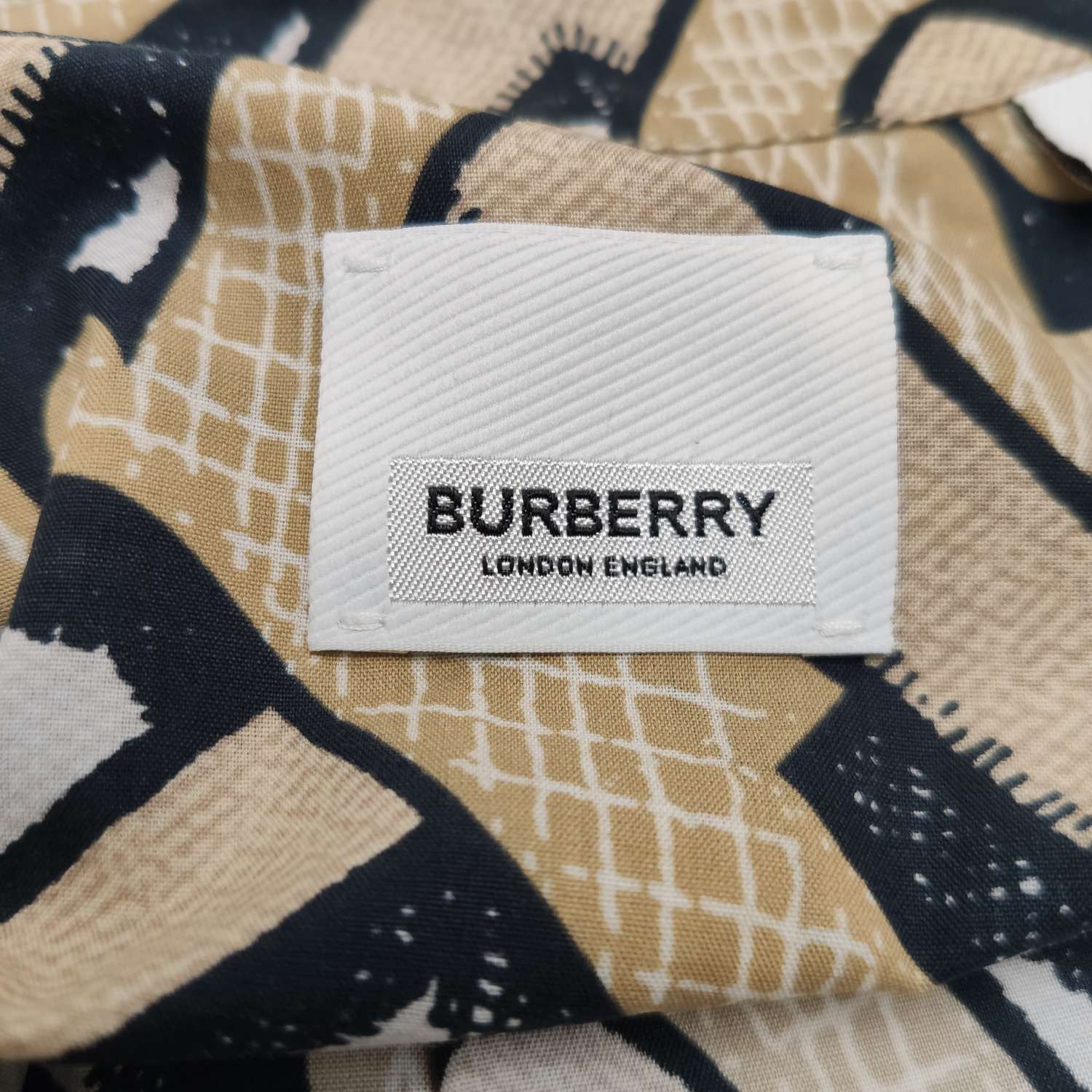 Burberry Burberry Women s Button Ups Size S / US 4 / IT 40 - 4 Thumbnail