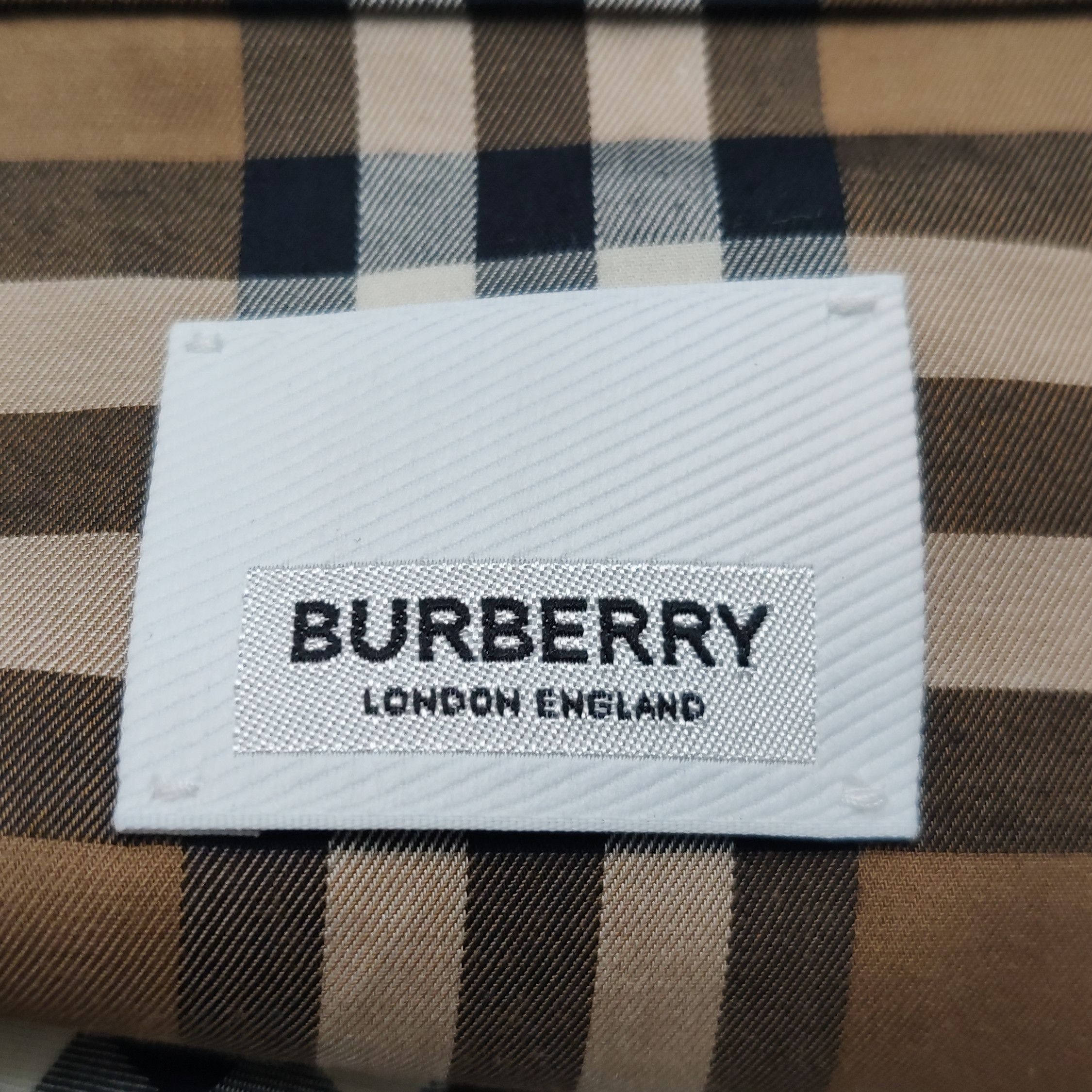 Burberry Burberry Women m Button Ups Size M / US 6-8 / IT 42-44 - 4 Thumbnail