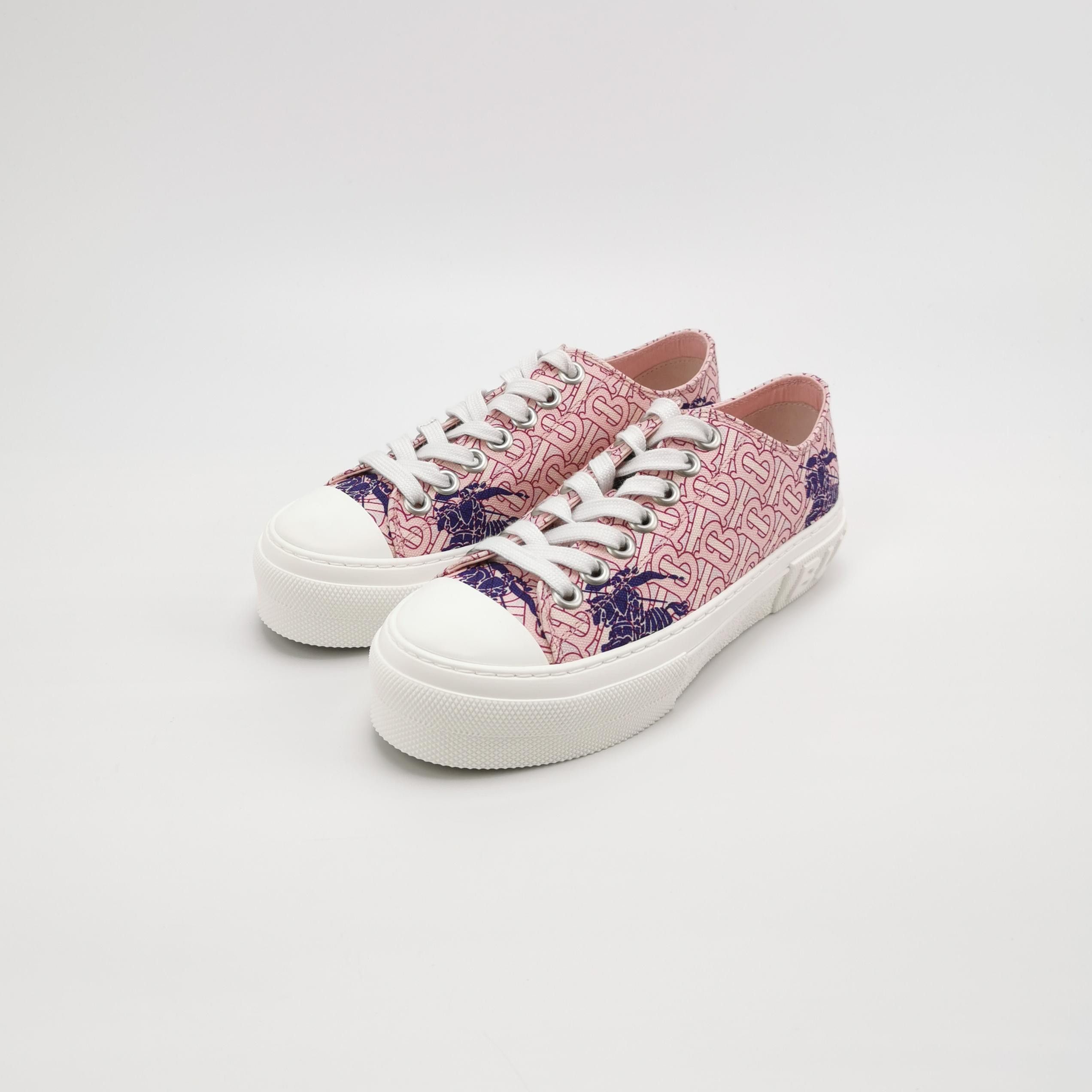 Burberry Burberry Women 6 Lowtop Sneakers Size US 6 / IT 36 - 2 Thumbnail