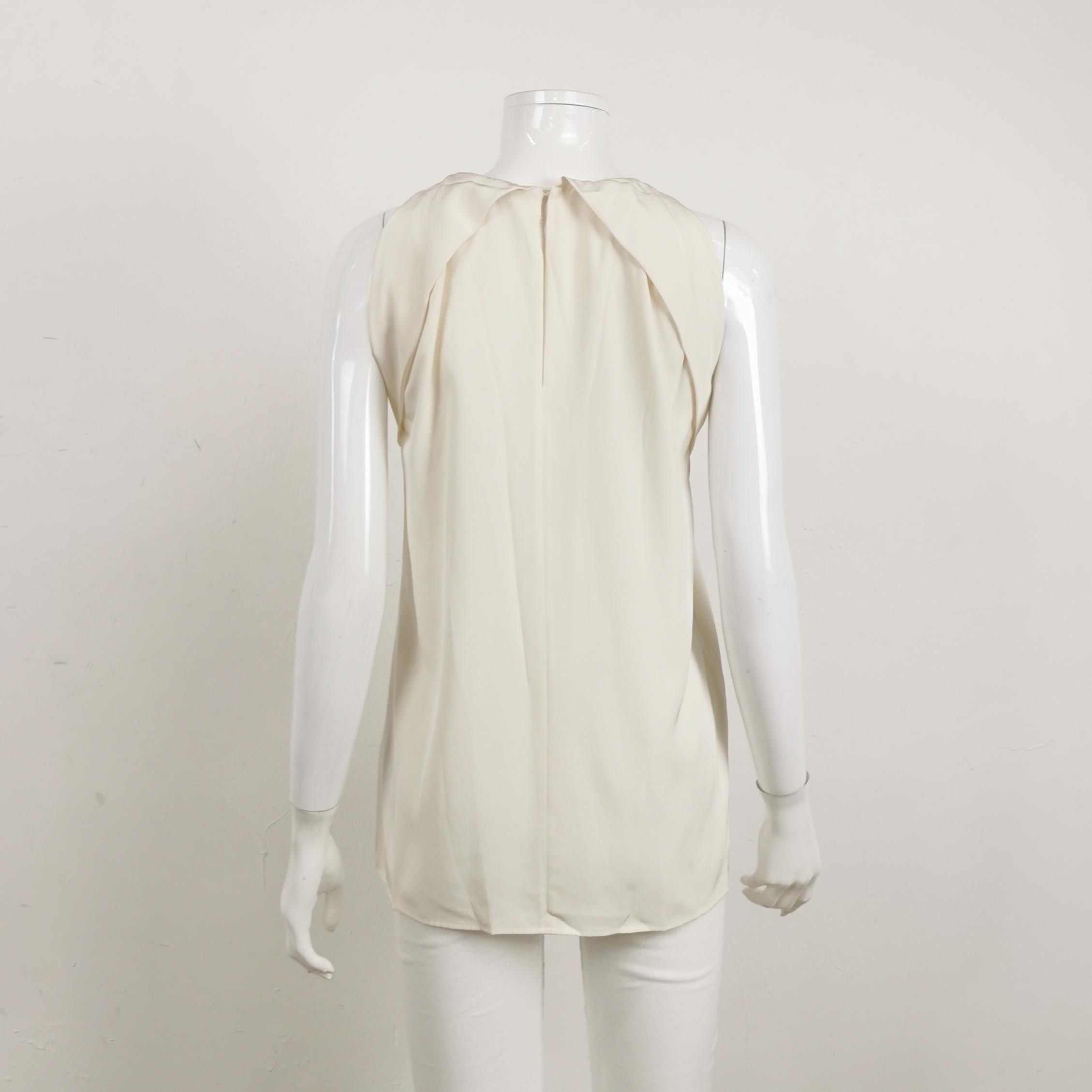 Burberry Burberry Women s Short Sleeve Shirts Size S / US 4 / IT 40 - 2 Thumbnail
