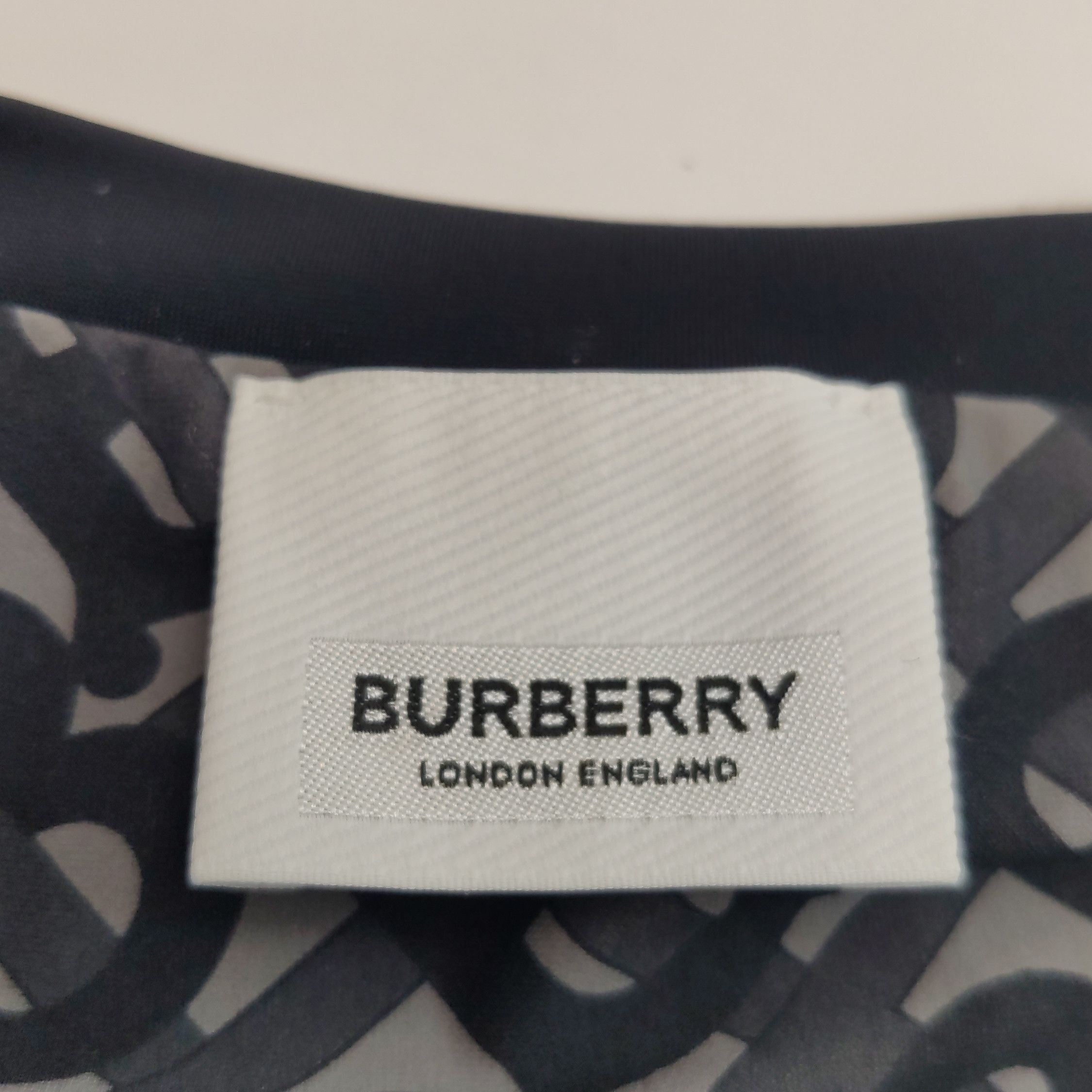 Burberry Burberry Women m Tank Tops Size M / US 6-8 / IT 42-44 - 4 Thumbnail