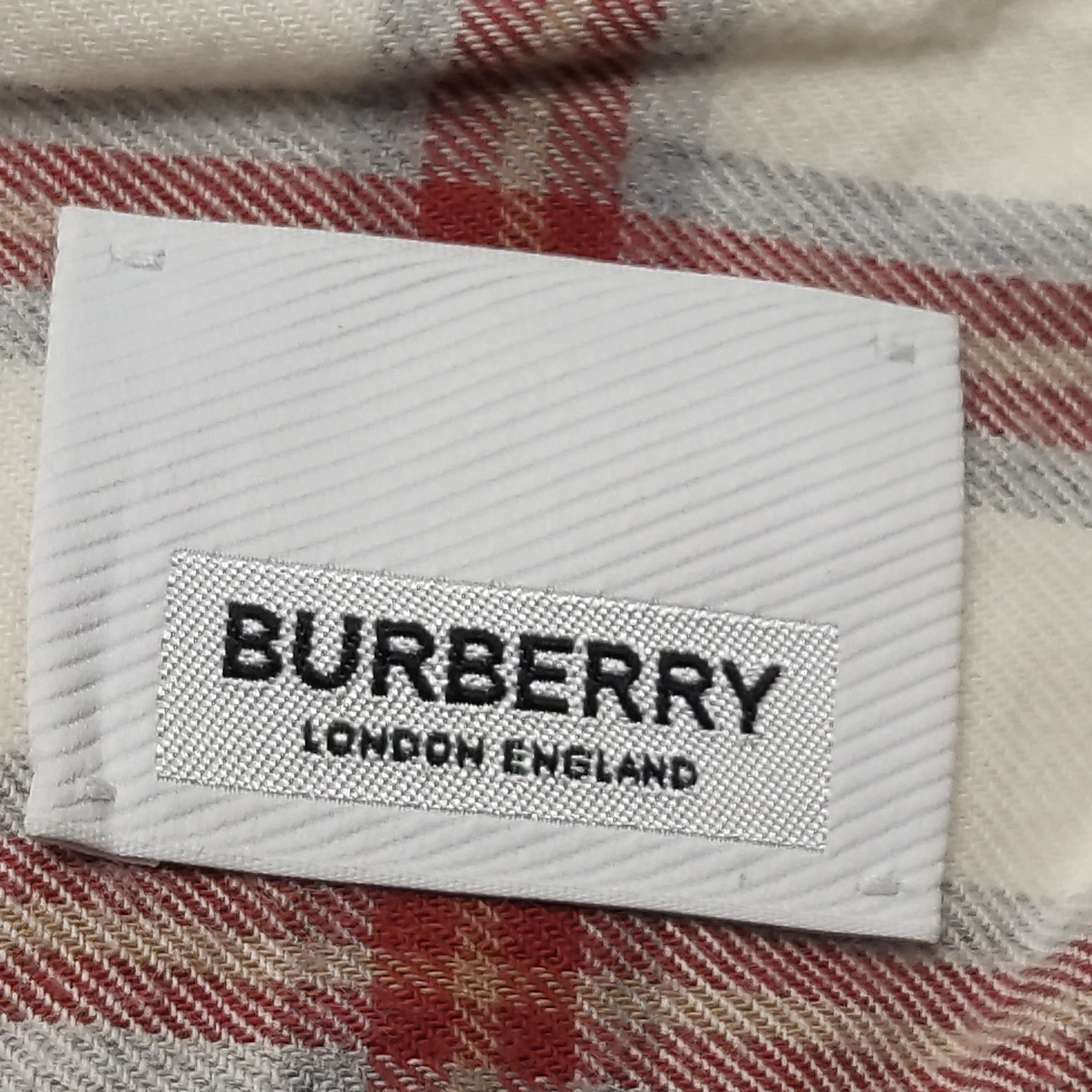 Burberry Burberry Women 0 Button Ups Size XS / US 0-2 / IT 36-38 - 4 Thumbnail