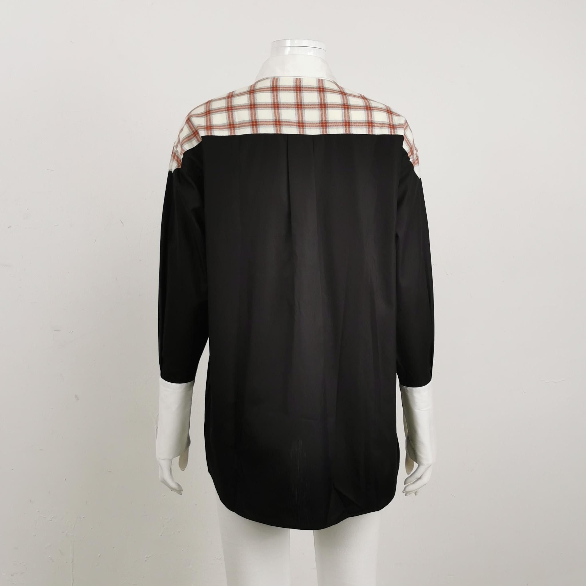Burberry Burberry Women 0 Button Ups Size XS / US 0-2 / IT 36-38 - 2 Thumbnail
