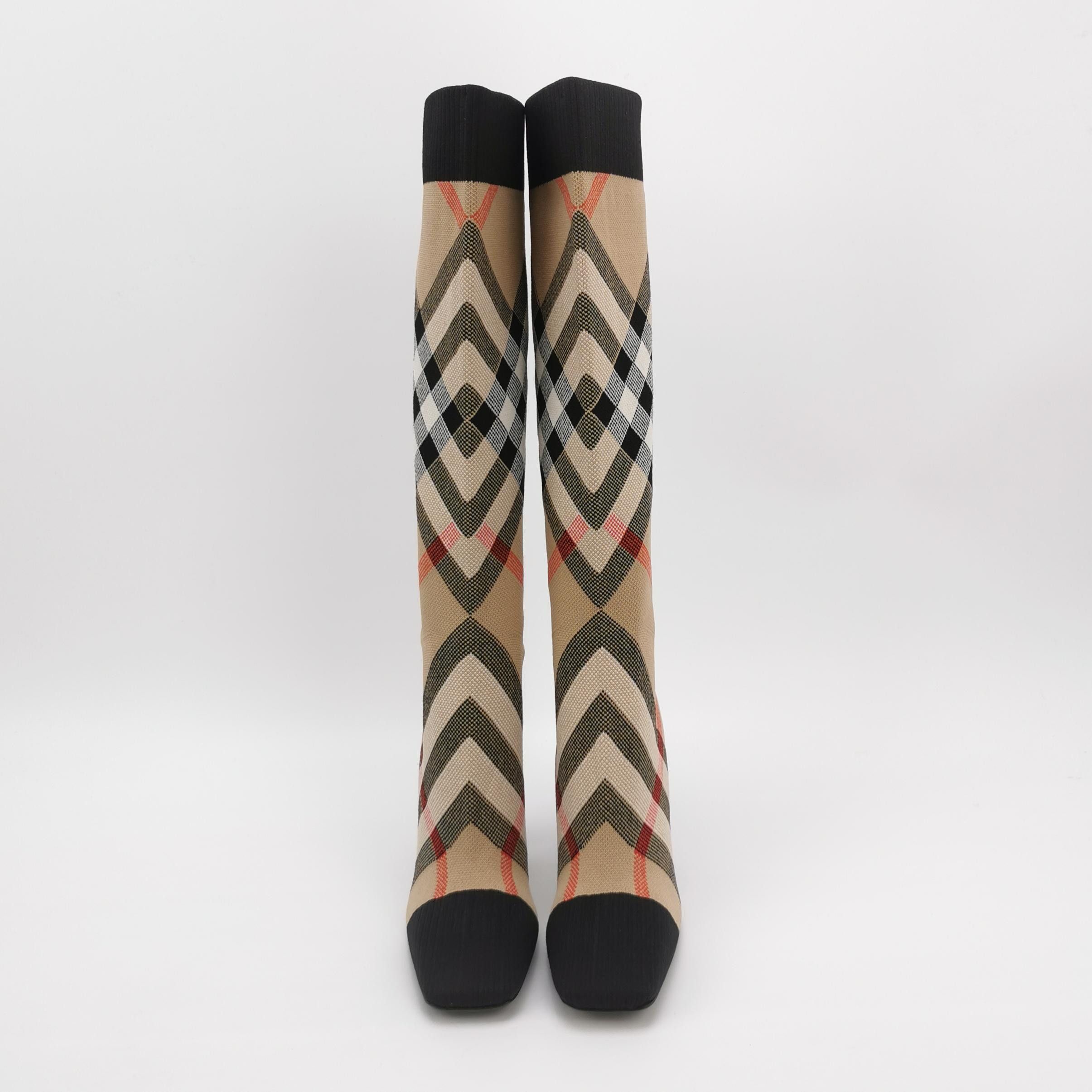 Burberry Burberry Women 6 Boots Size US 6 / IT 36 - 3 Thumbnail