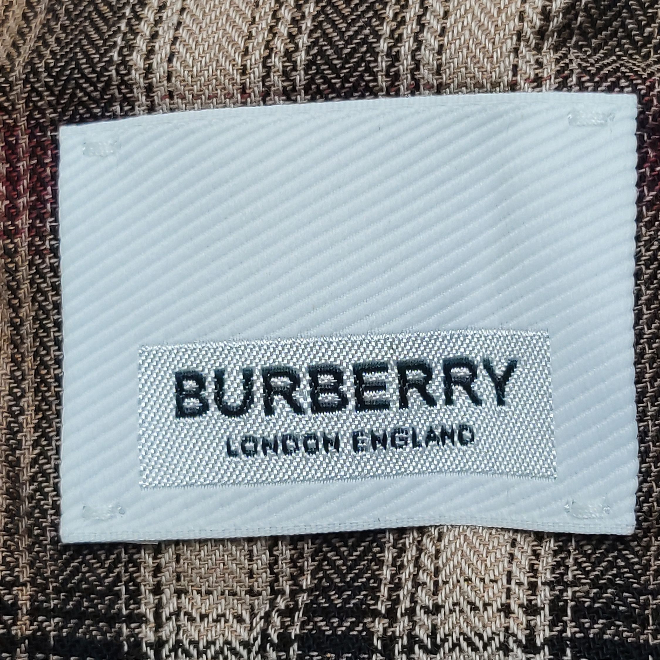 Burberry Burberry Women 2 Button Ups Size XS / US 0-2 / IT 36-38 - 7 Thumbnail