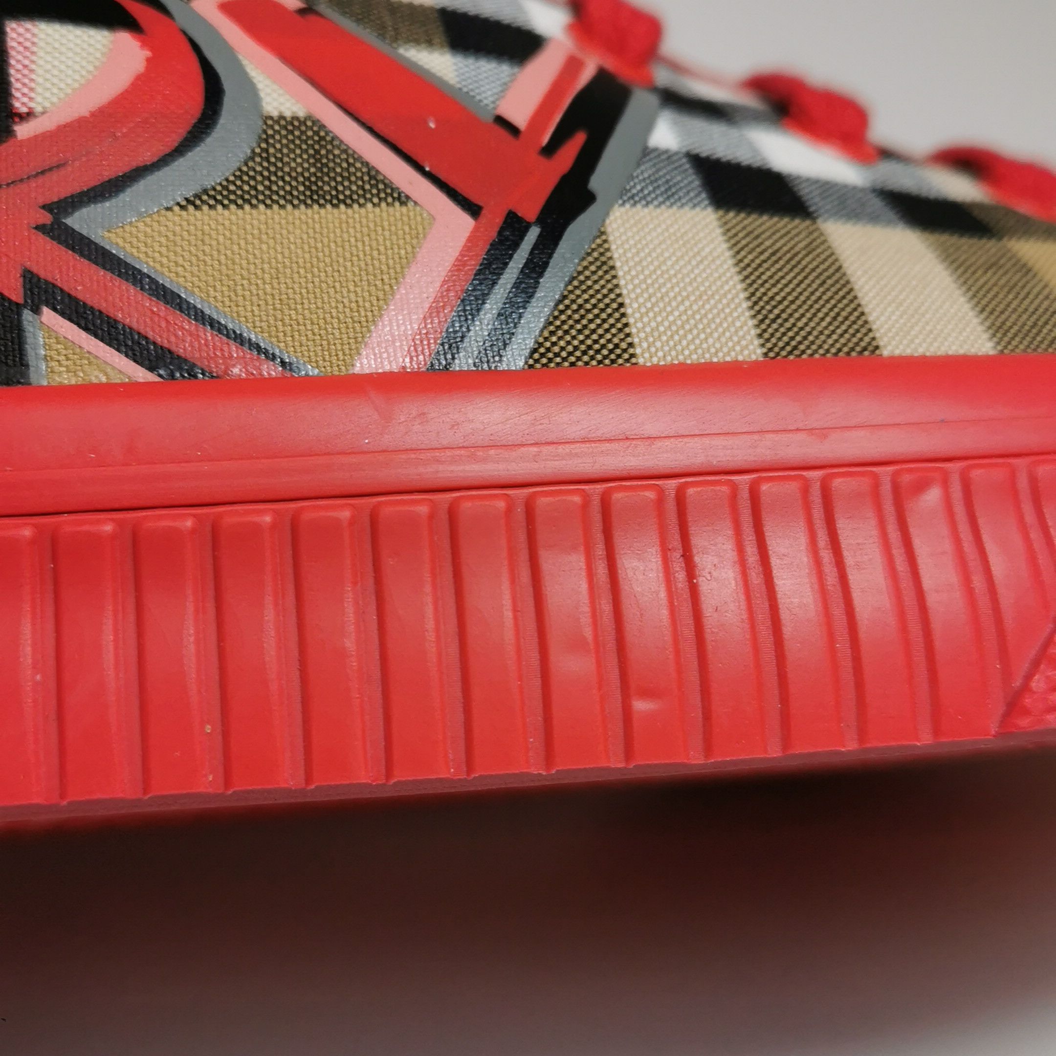 Burberry Burberry Women it_34 Lowtop Sneakers Size US 4 / IT 34 - 9 Thumbnail