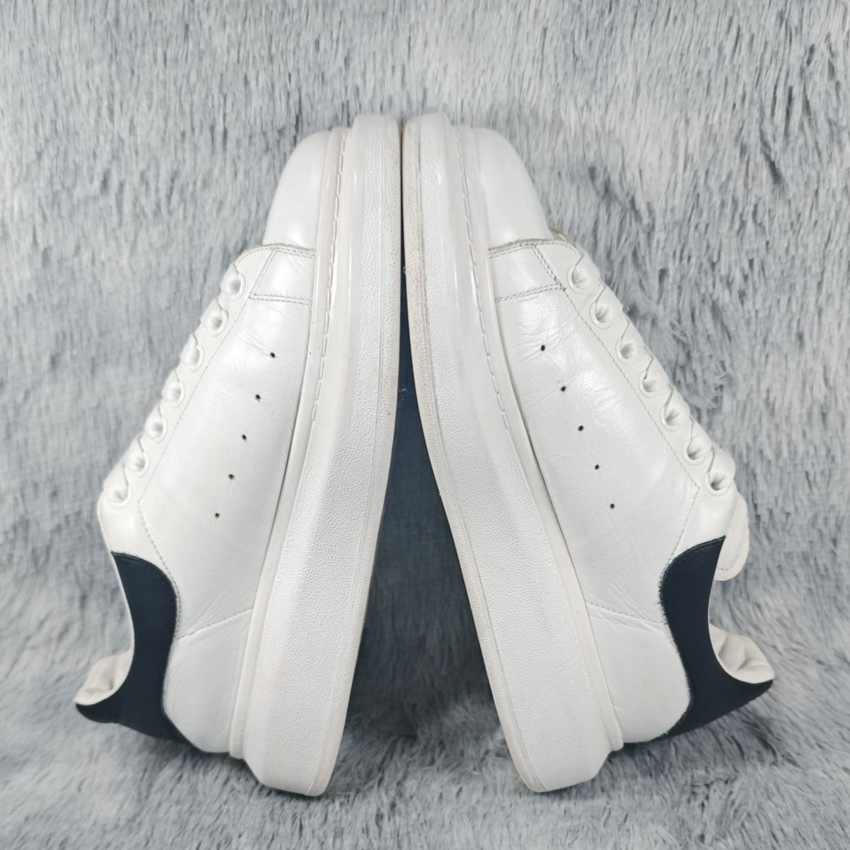 Alexander McQueen Alexander McQueen Oversized White Leather Sneakers 43 Size US 10 / EU 43 - 4 Thumbnail