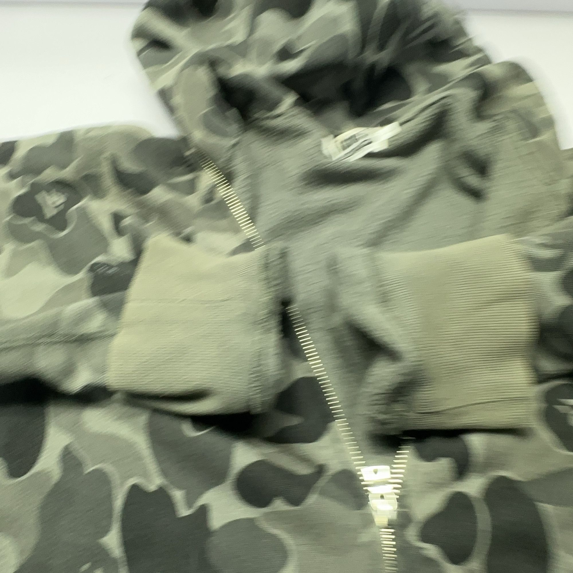 Bape A BATHING APE Camo Shark Full Zip Hoodie Size L Size US L / EU 52-54 / 3 - 10 Thumbnail