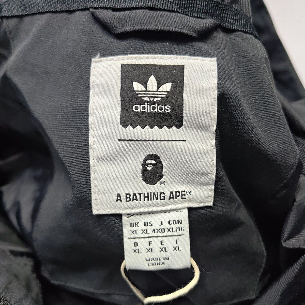 Bape adidas Originals x BAPE Iridescent Snow Jacket Size XL Size US XL / EU 56 / 4 - 3 Thumbnail