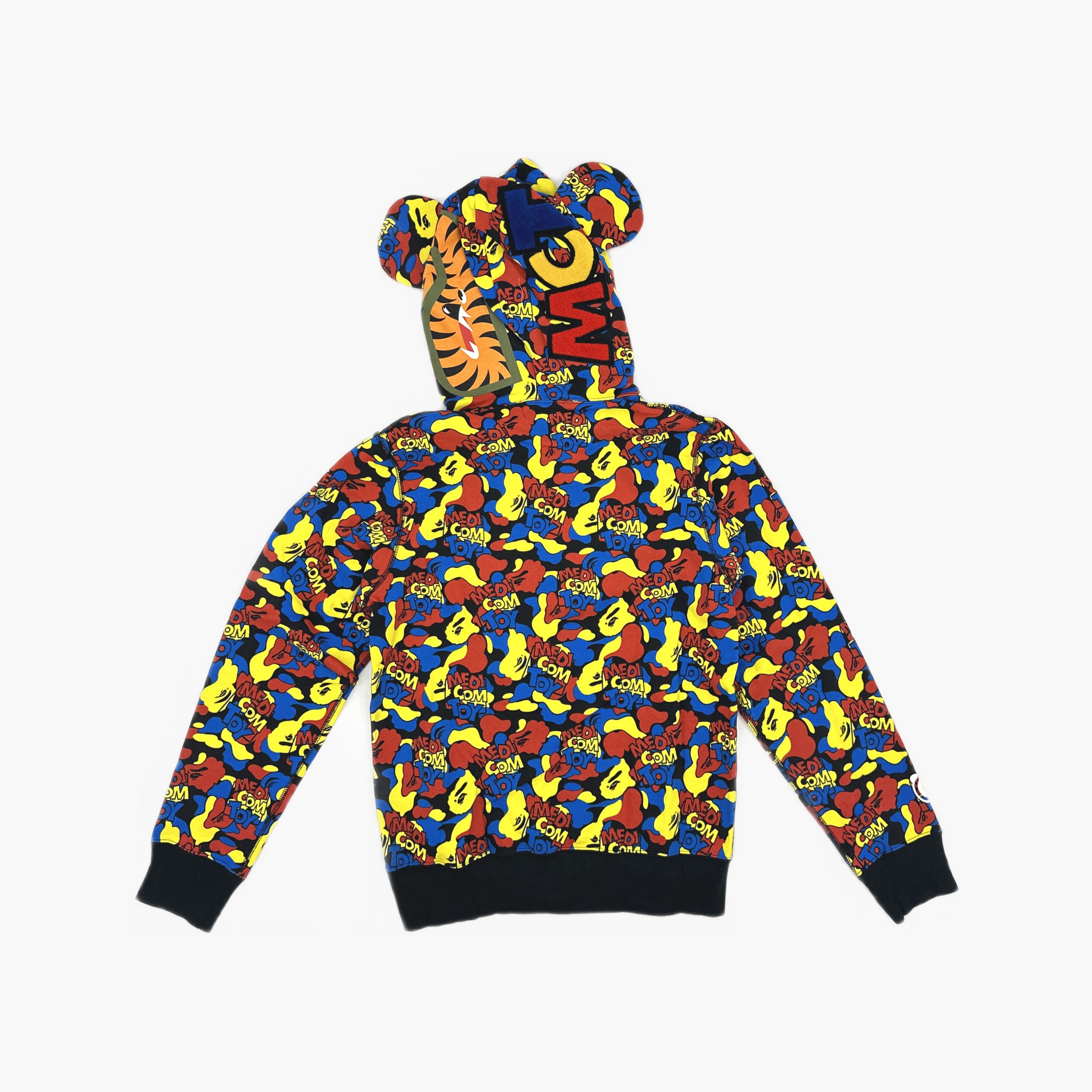 Bape A Bathing Ape x Medicom Toy Camo Hoodie Size M Size US M / EU 48-50 / 2 - 2 Thumbnail