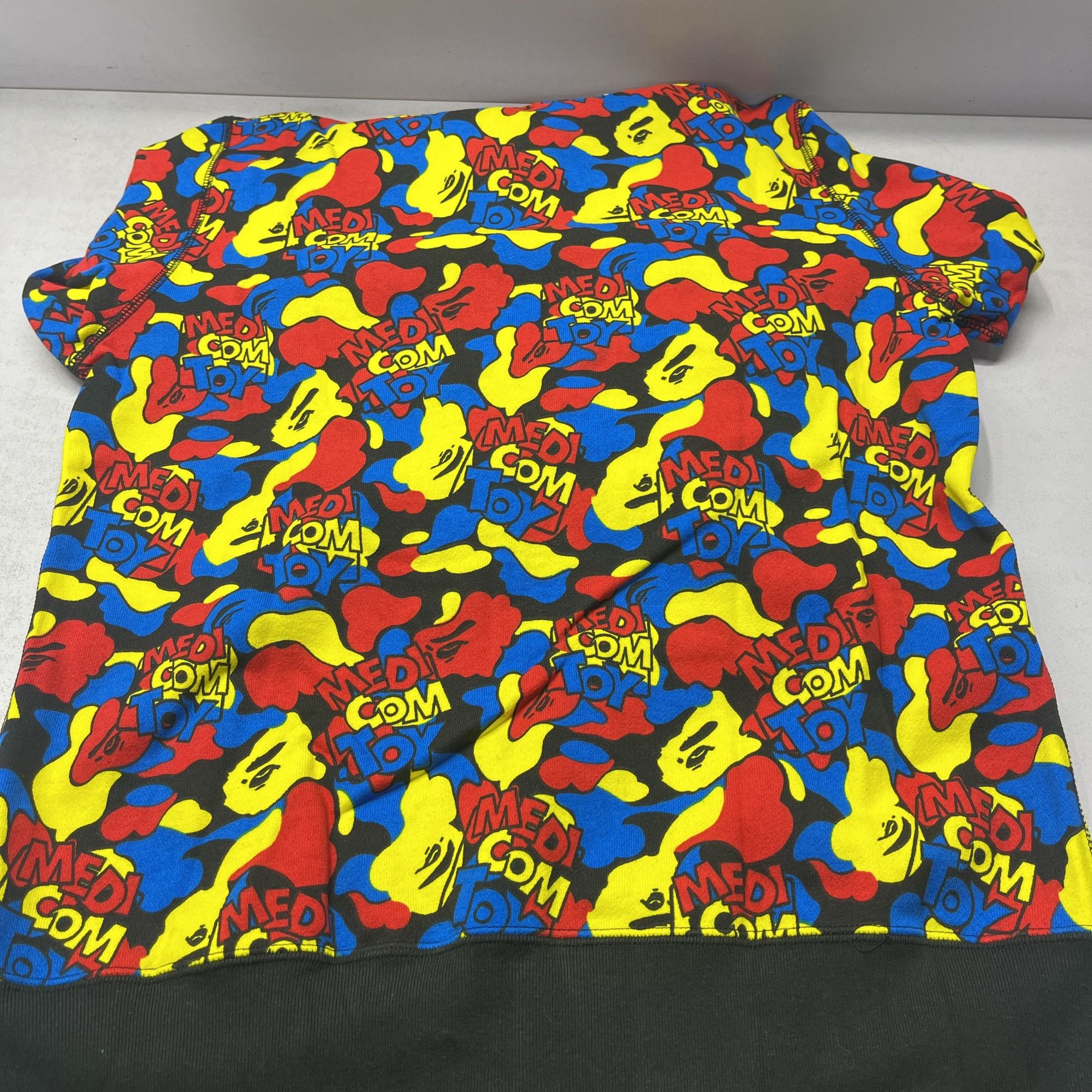 Bape A Bathing Ape x Medicom Toy Camo Hoodie Size M Size US M / EU 48-50 / 2 - 5 Thumbnail