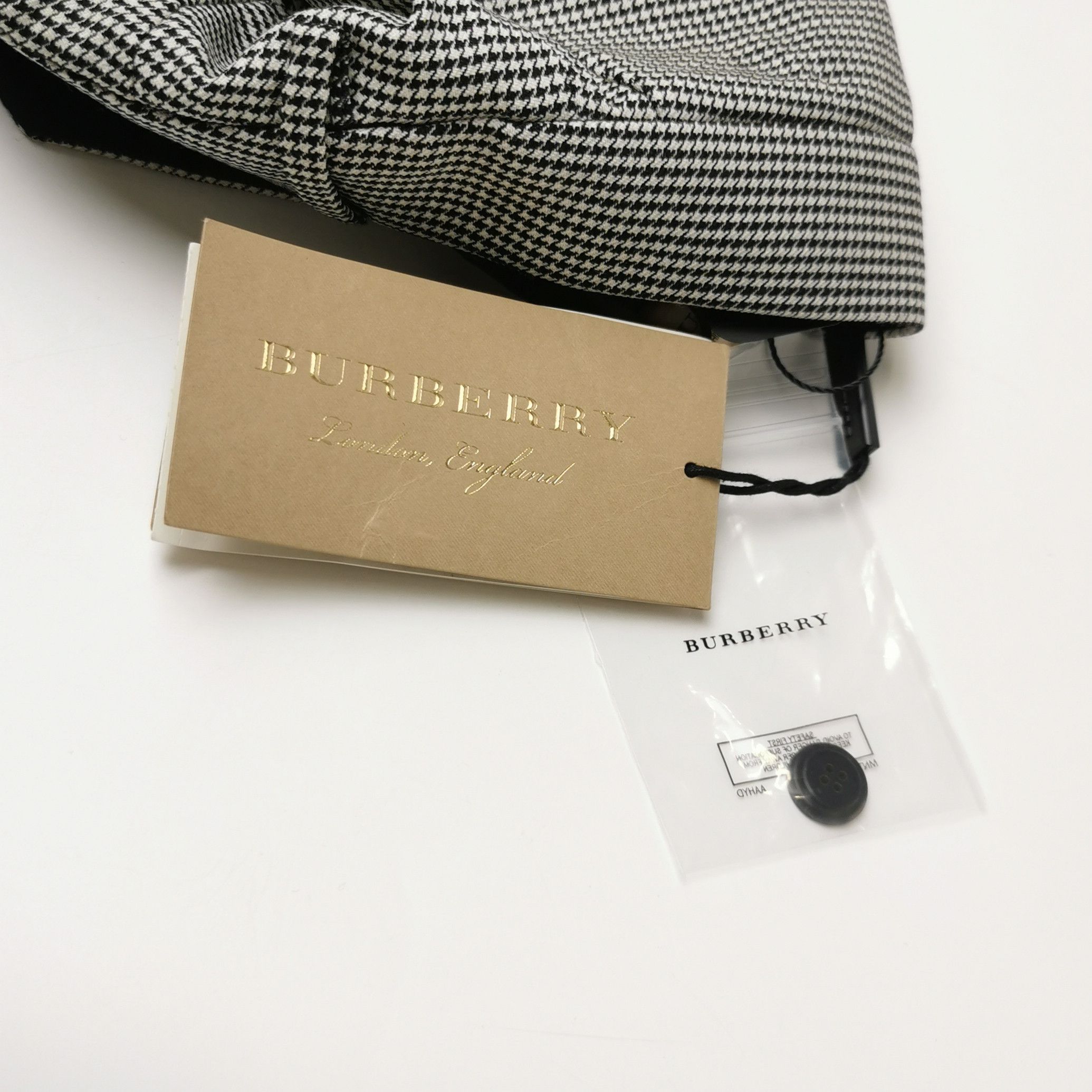 Burberry Burberry Women 26 Pants Size 26" / US 2 / IT 38 - 4 Thumbnail